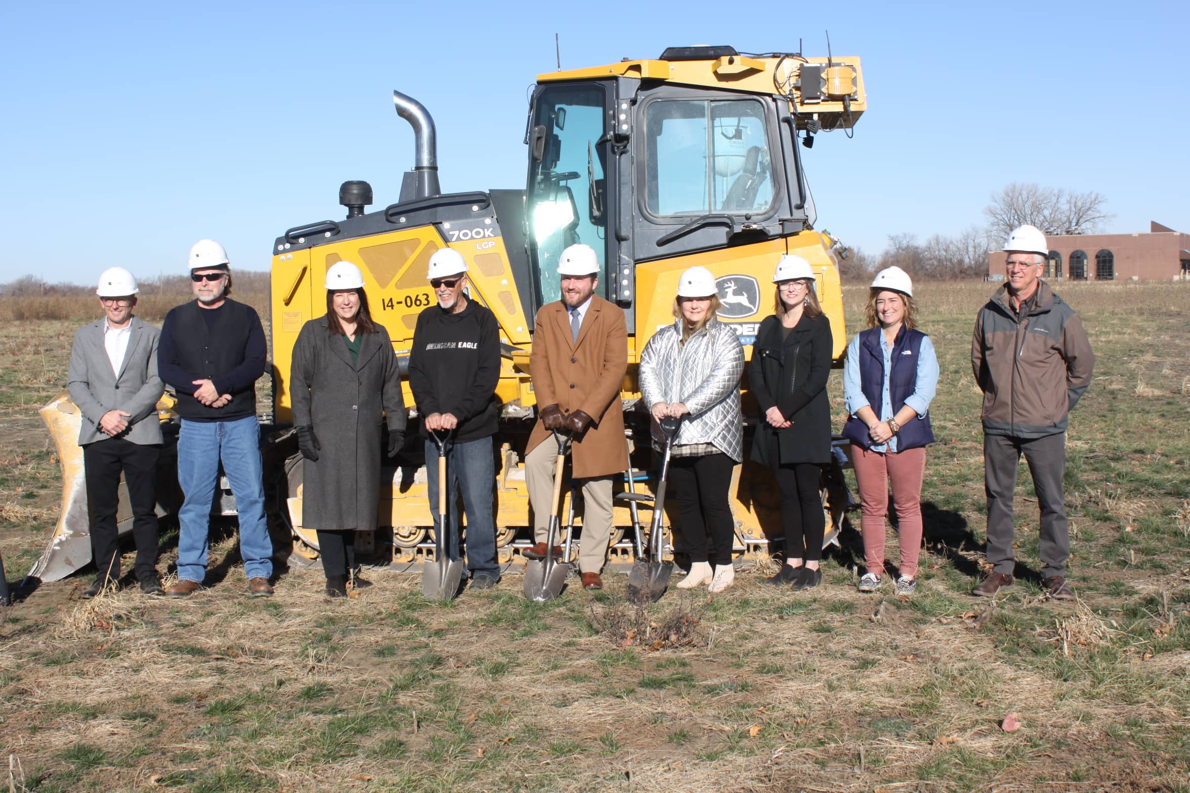 va-groundbreaking-photo