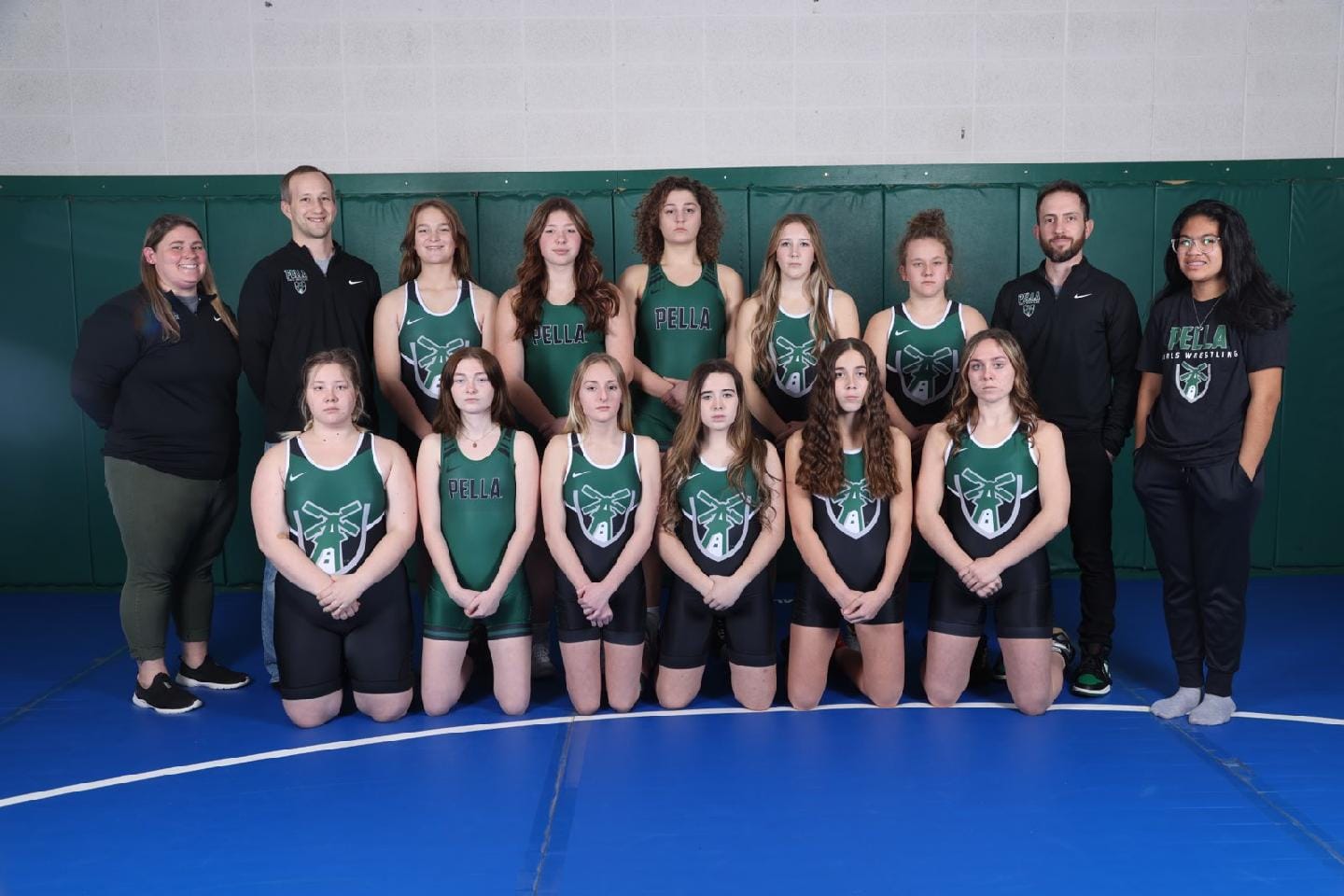 pella-girls-wrestling-2