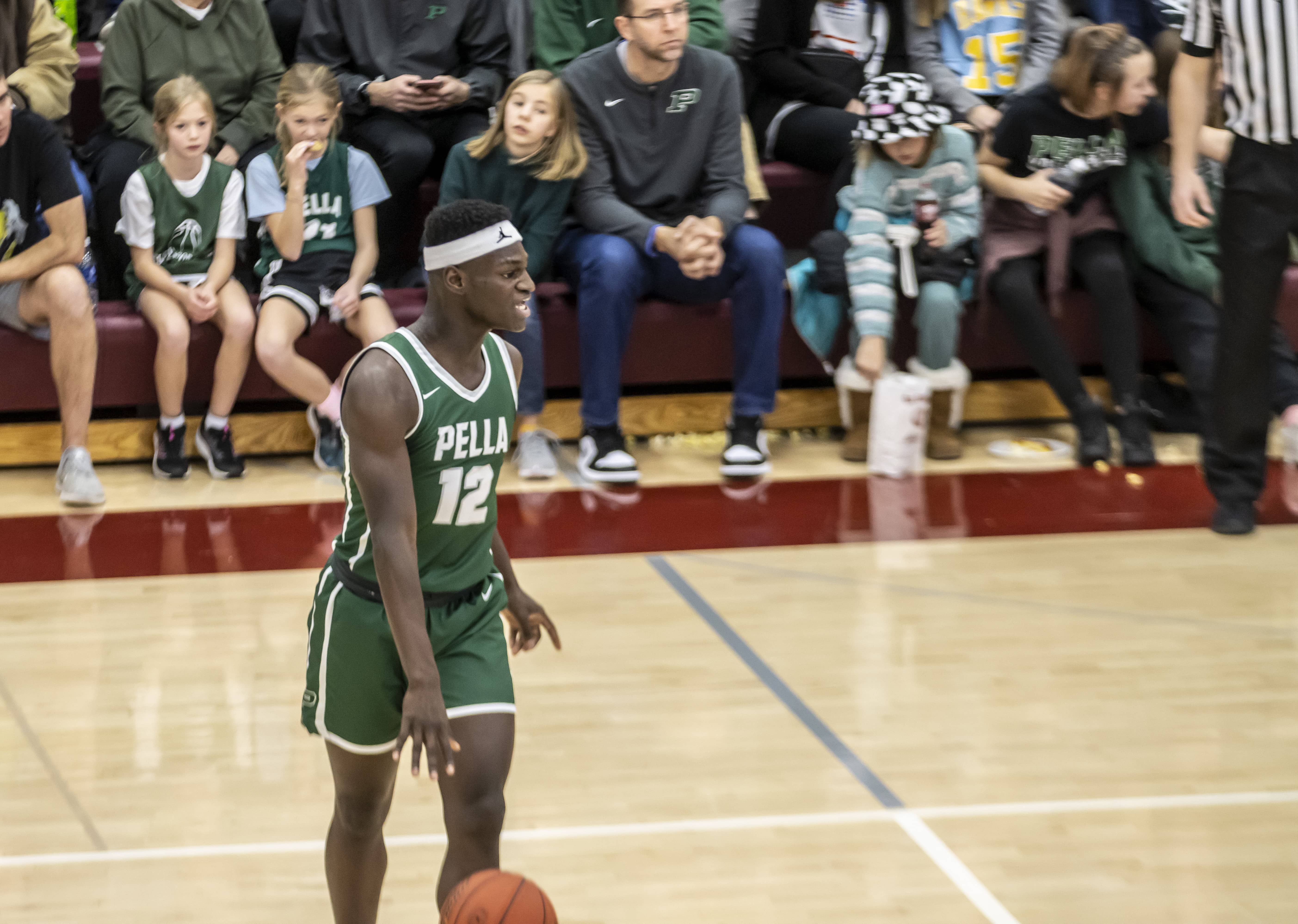 pella-v-pc-basketball_27