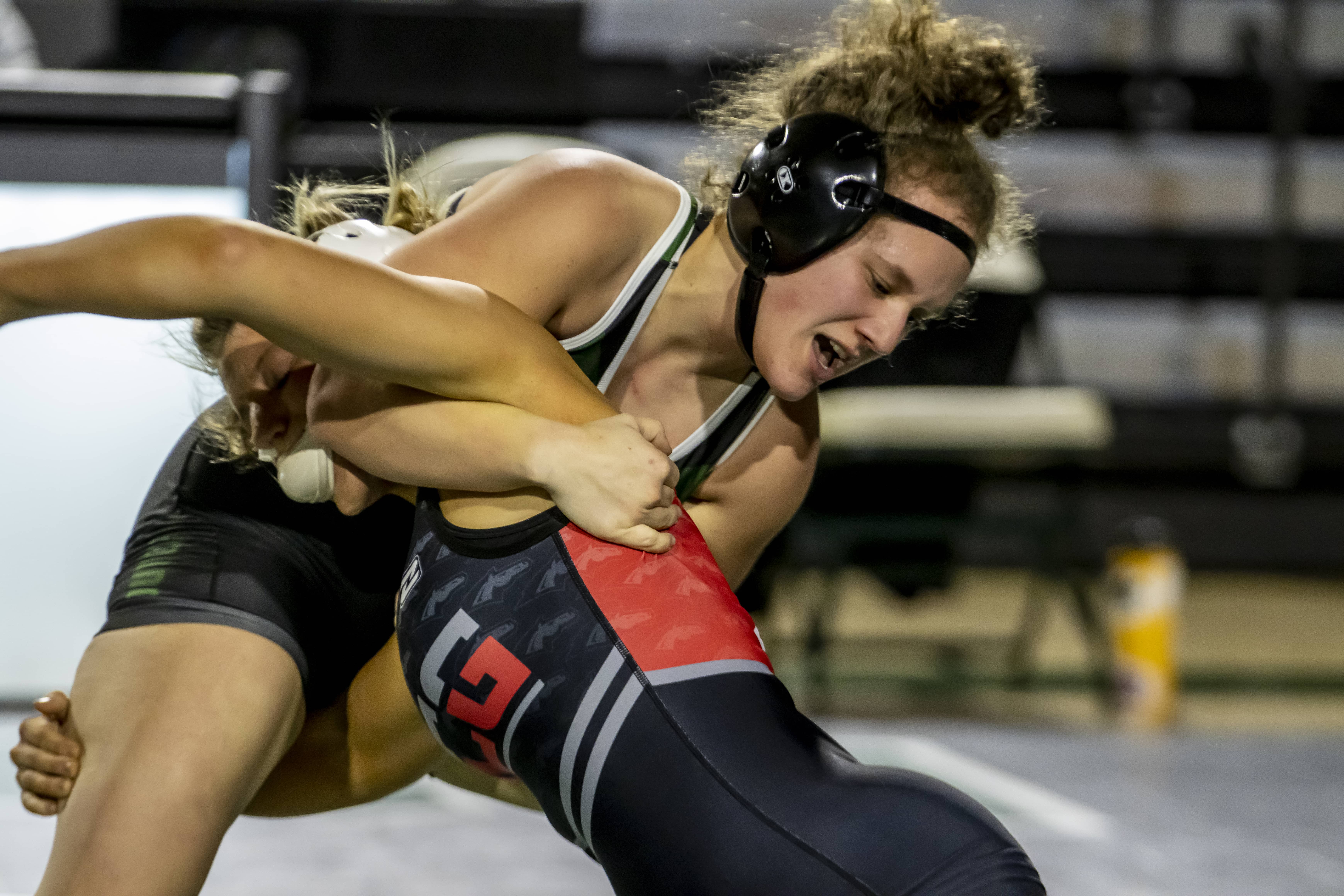 pella-girls-wrestling-vs-dcg_94