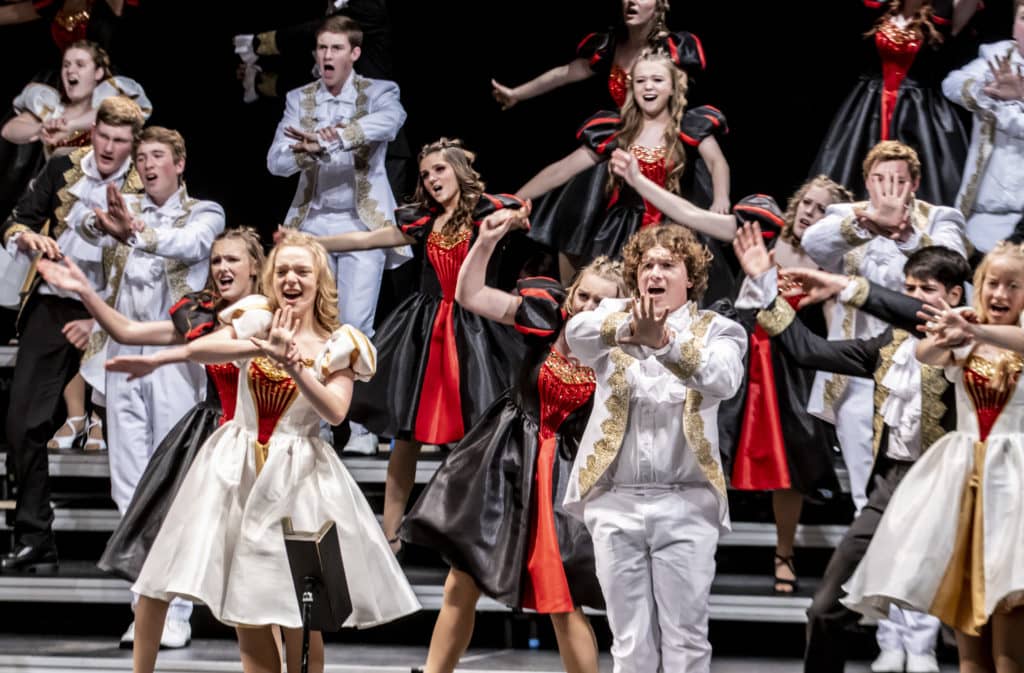 Pella Show Choirs Perform Well at Mount Pleasant - Vimarsana News