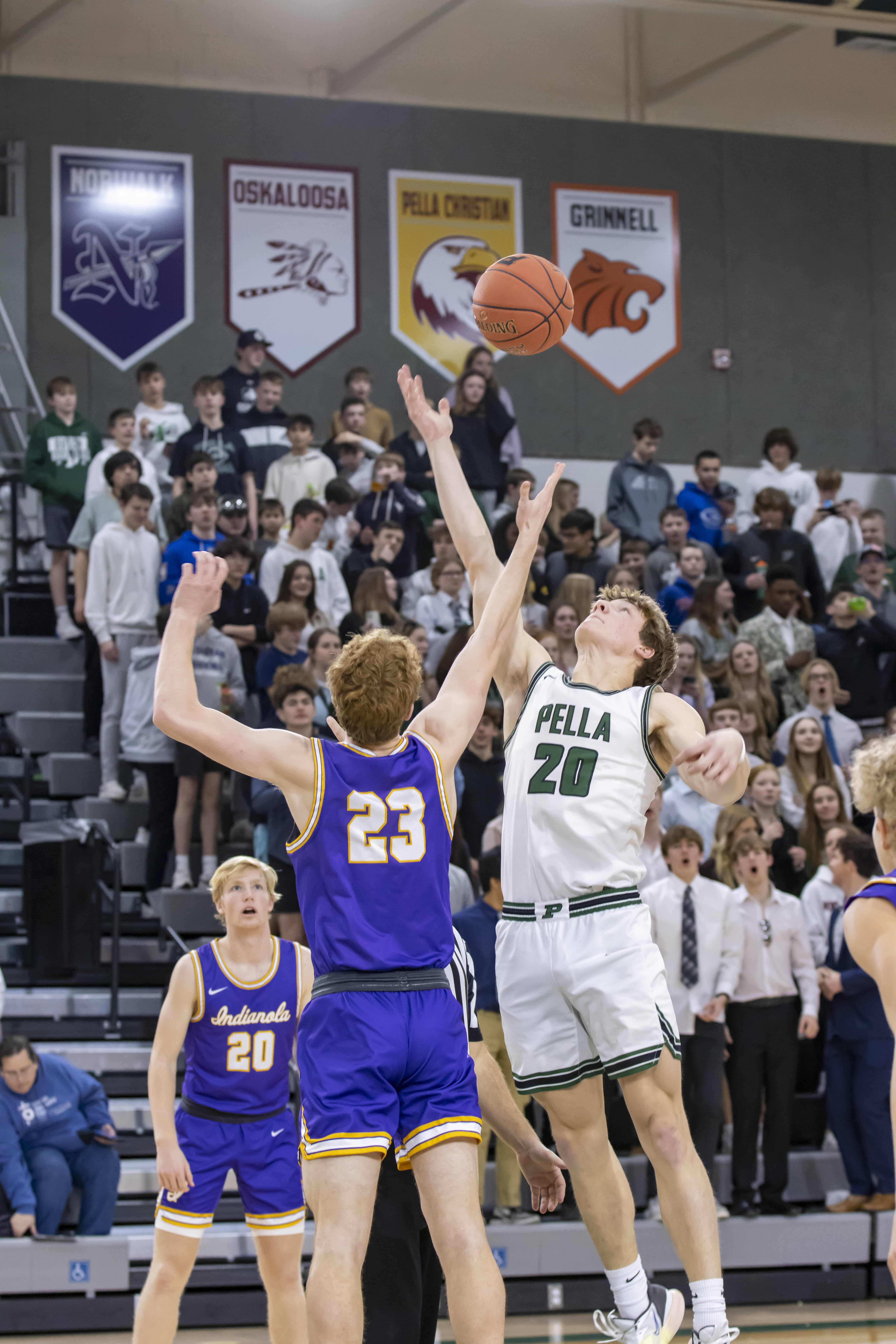 pella-basketball-senior-night-and-pep-band_66