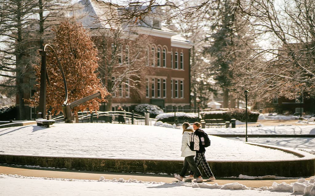 central-college-winter-students-walking