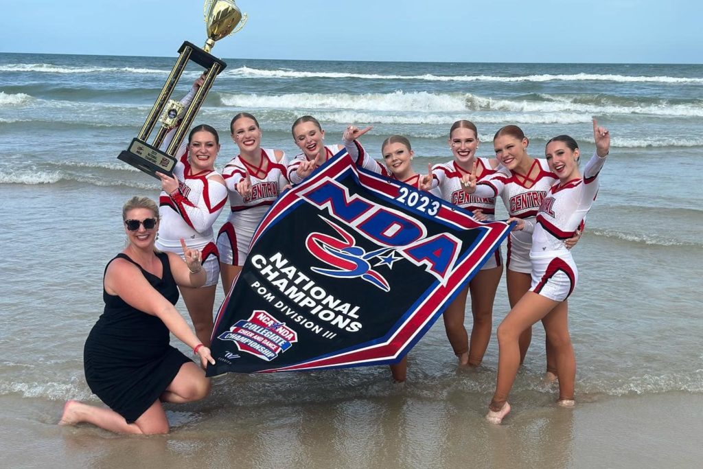 Central College Dance Team Wins National Championship KNIA KRLS Radio