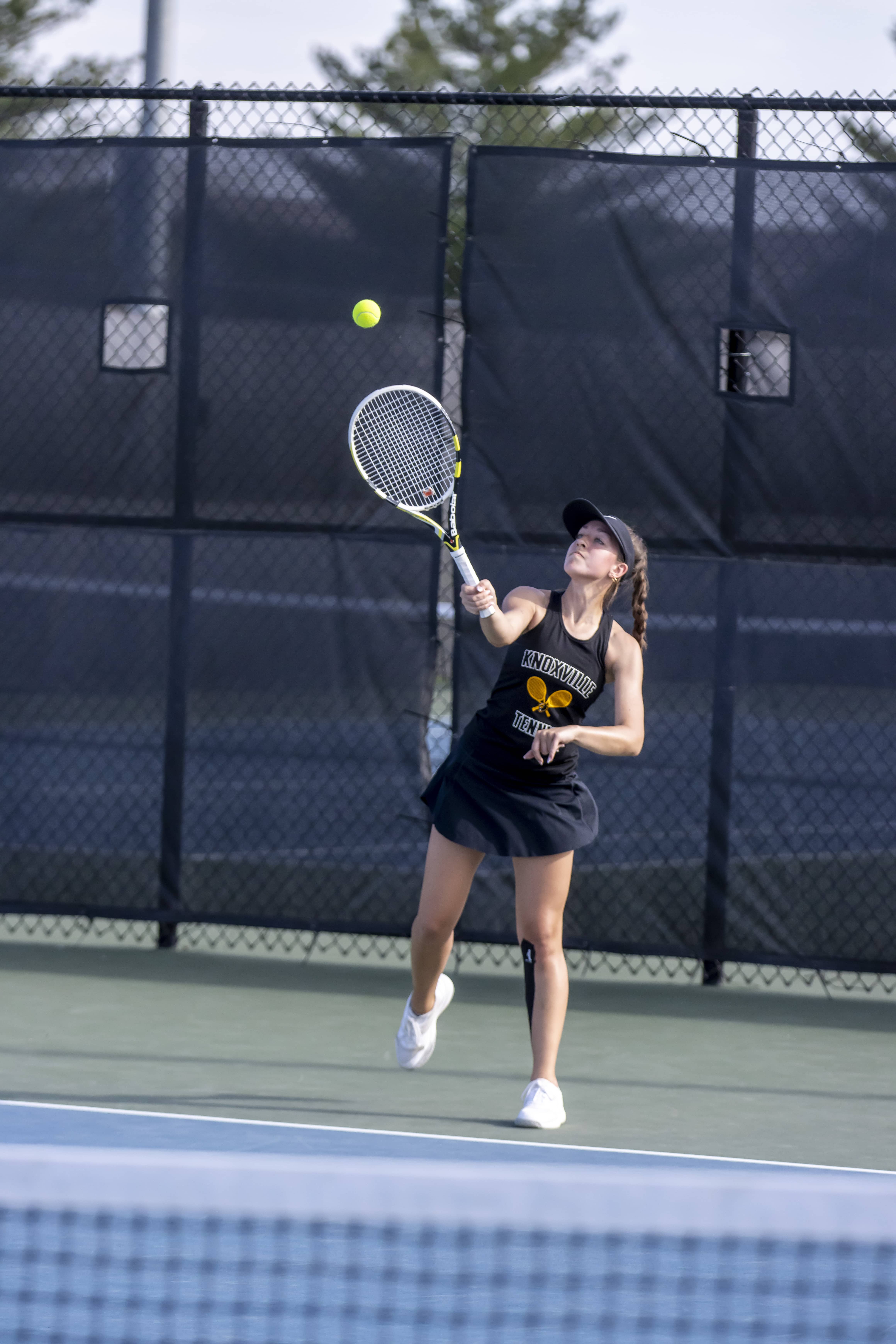 knoxville-girls-tennis-vs-pella-2023_06