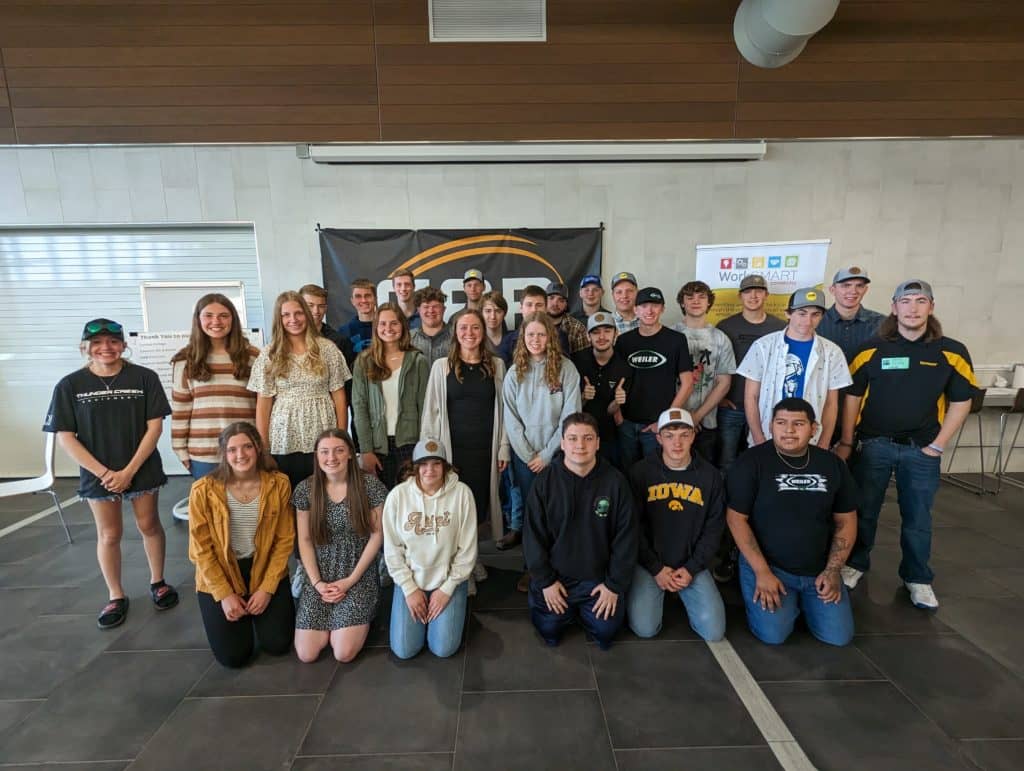 Let's Talk Pella – WorkSmart Connector Apprenticeships | KNIA KRLS Radio - Vimarsana News