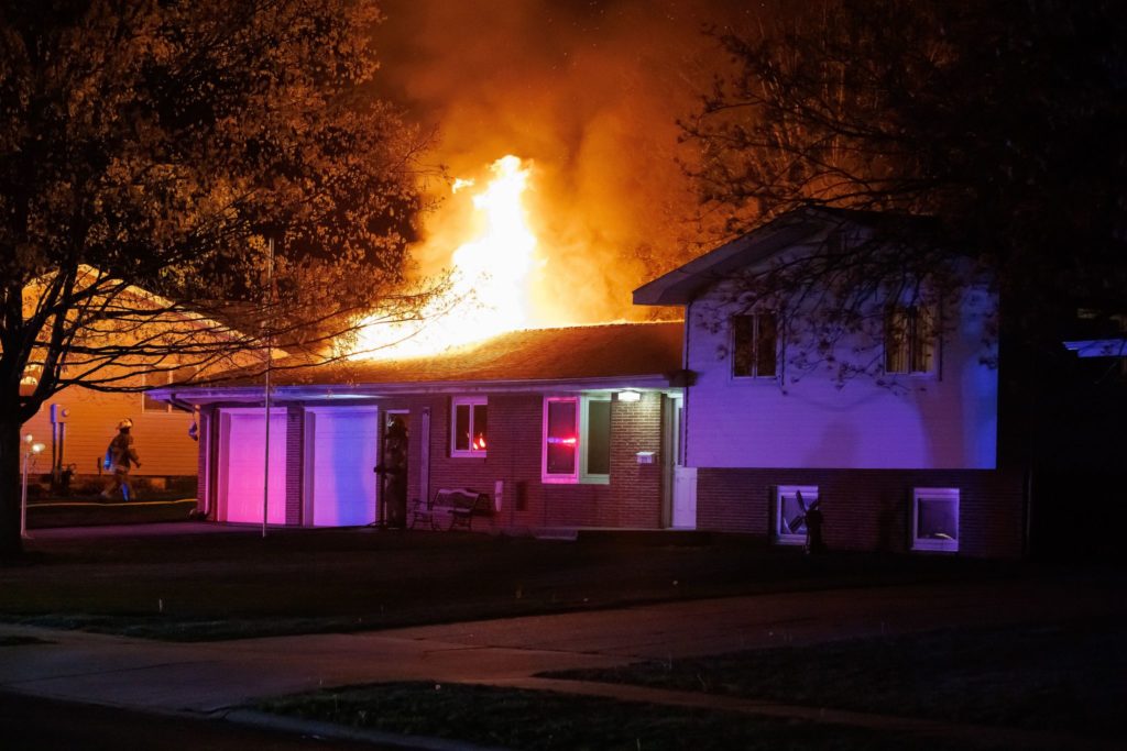 Emergency Crews Respond to Overnight Fire in Pella - Vimarsana News