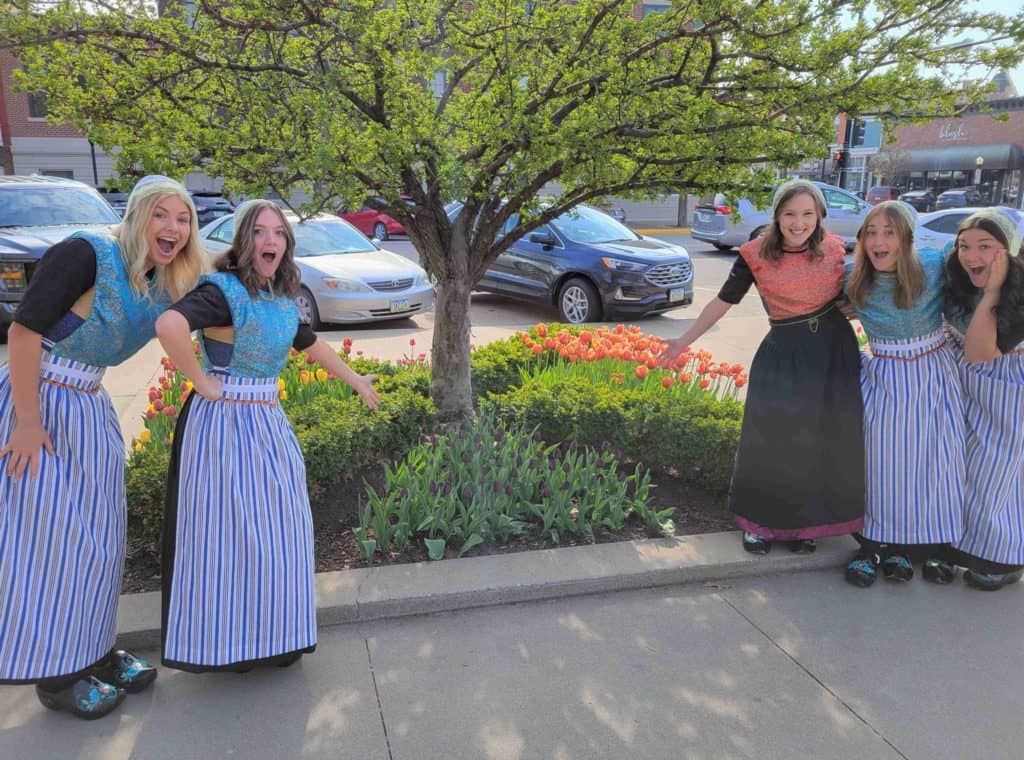 Tulip Queen and Court Nominations Close Tuesday - Vimarsana News