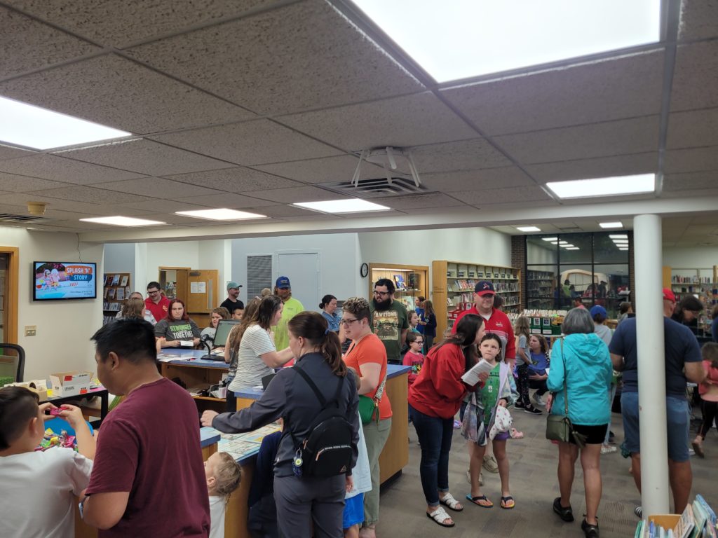 Indianola Library Hosts Summer Bash Event Despite Rain - Vimarsana News