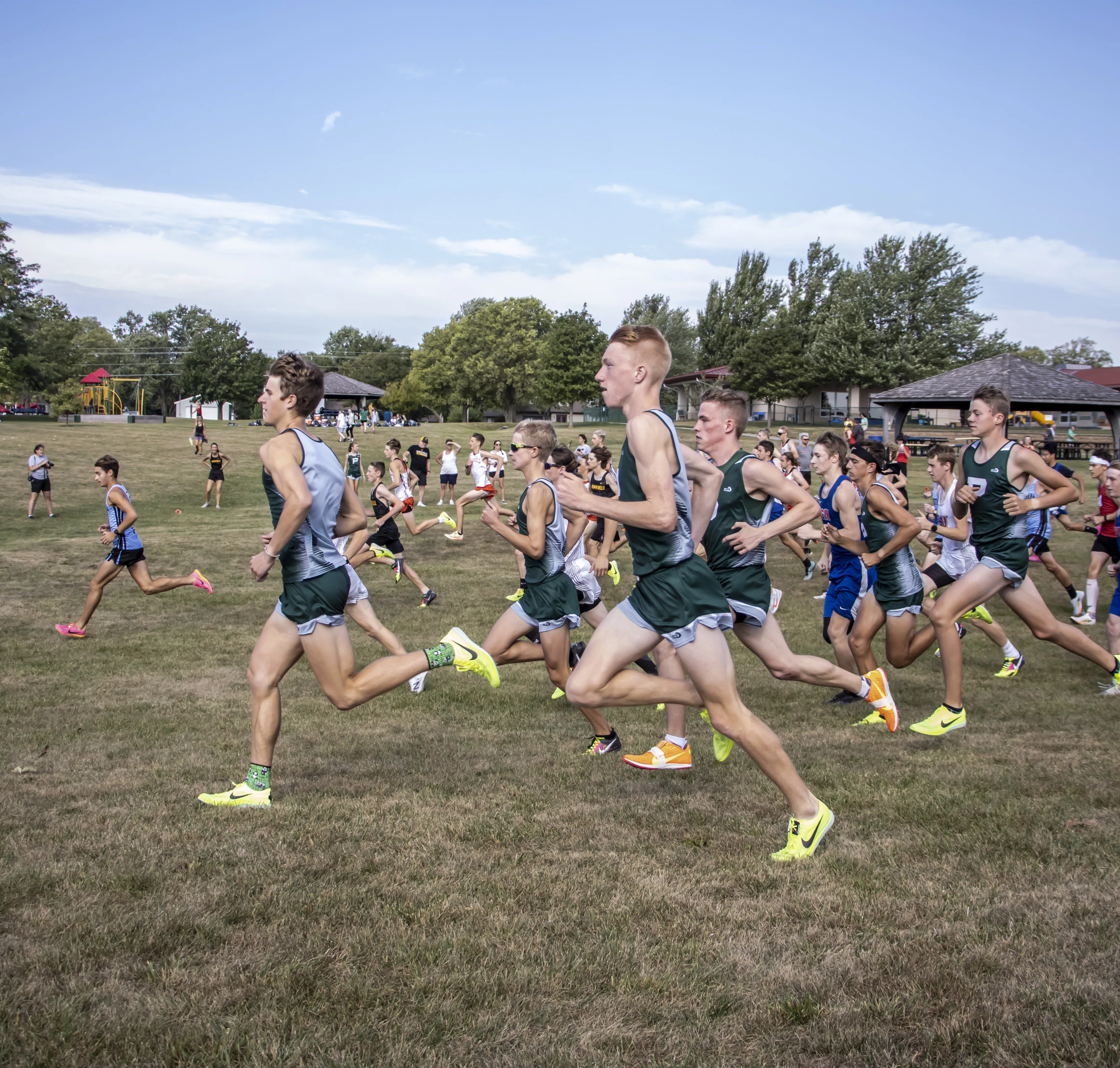 pella-boys-xc-at-grinnell-2023_11