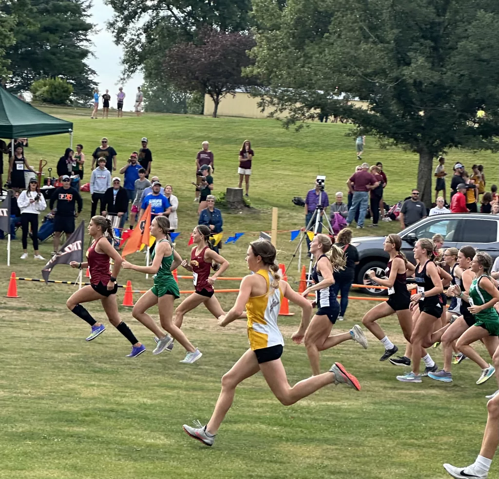PCM Girls Win Pleasantville Cross Country Invite, Boys Finish Fourth - Vimarsana News