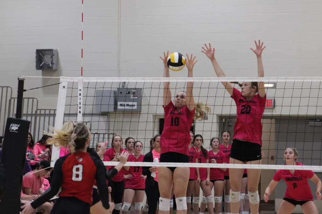 Knoxville Volleyball Makes Quick Work Of Cardinal On Digging For A Cure Night - Vimarsana News