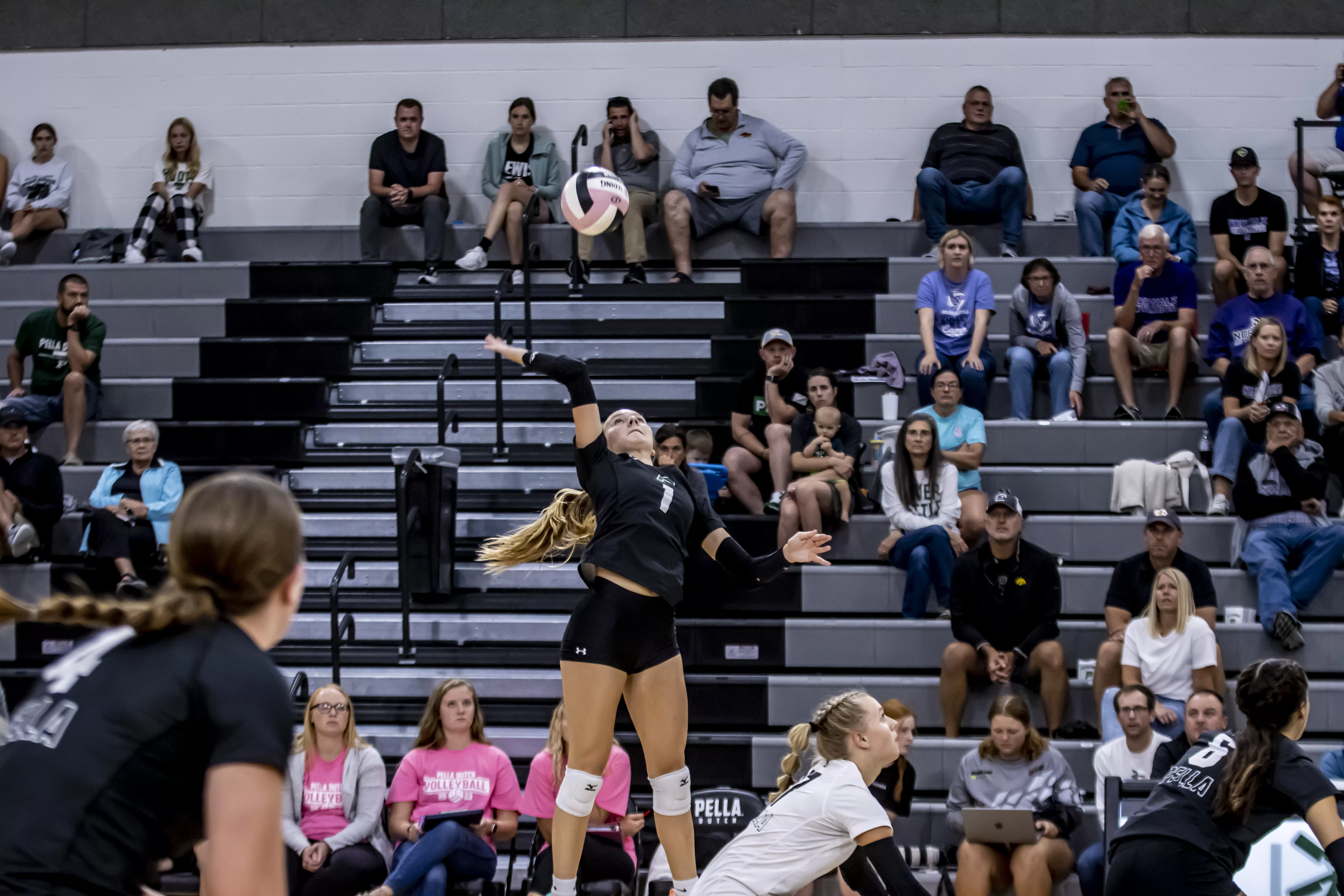 pella-vb-vs-norwalk-senior-night_56
