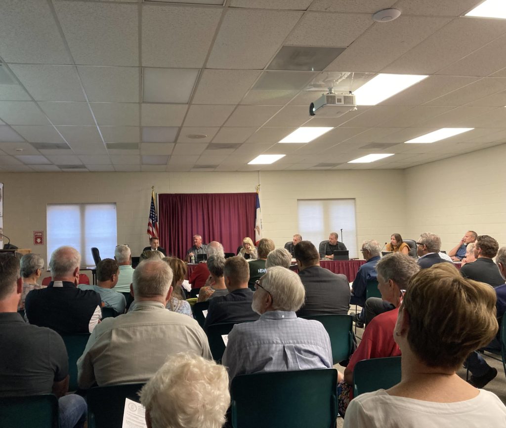 Pella City Council to Consider Adult Cabaret Ordinance Amendment - Vimarsana News
