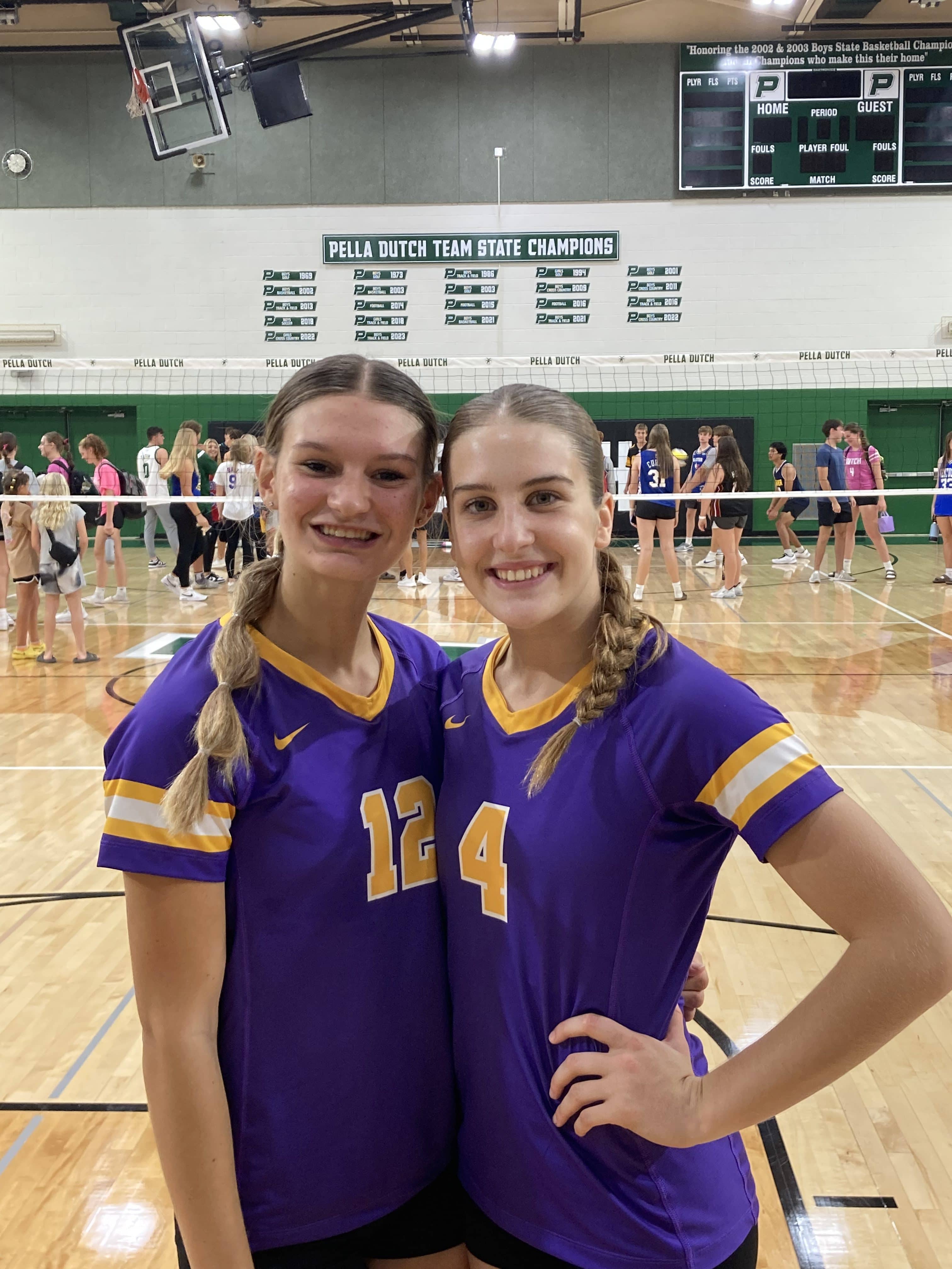 indianola-vb-dana-blake-and-makenzie-sloan