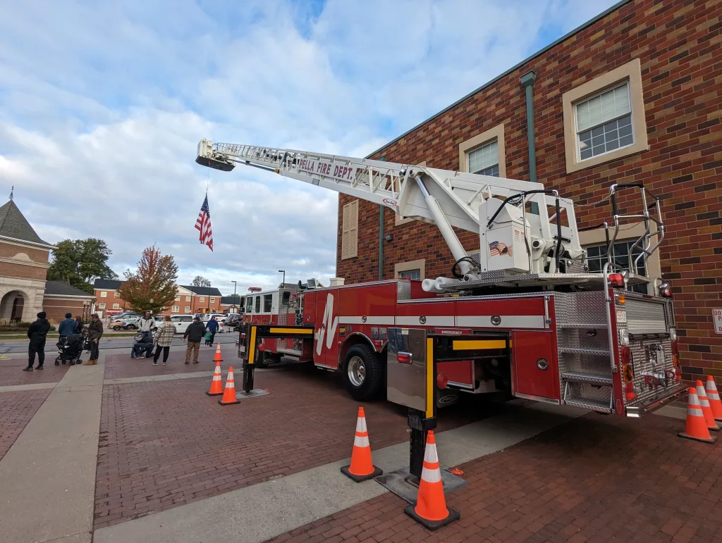 Pella City Council Working with Fire Department on Aerial Truck Replacement - Vimarsana News