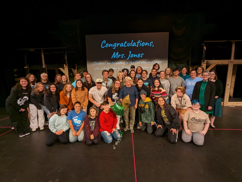 Suzi Jones Earns Iowa Theater Teacher of the Year Honors - Vimarsana News