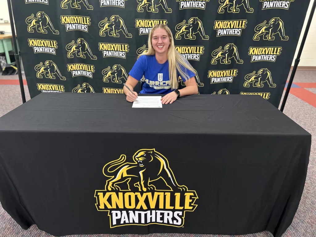 Three Athletes Sign NLIs On Knoxville Signing Day - Vimarsana News