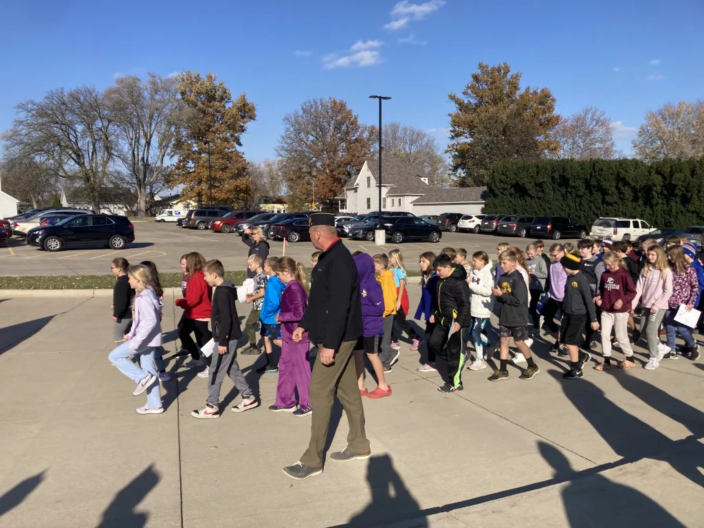 Pella Christian Fifth Grade Students Marched to Fair Haven East for Veterans Day - Vimarsana News