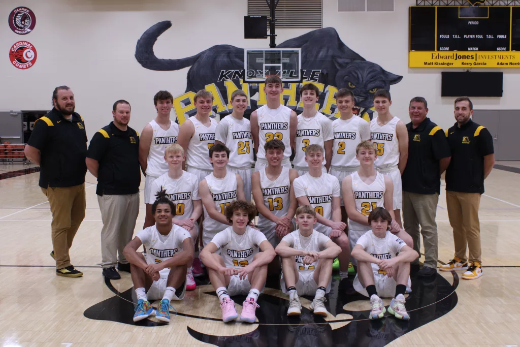 Knoxville Boys Closes Out Regular Season With Win Over Chariton - Vimarsana News