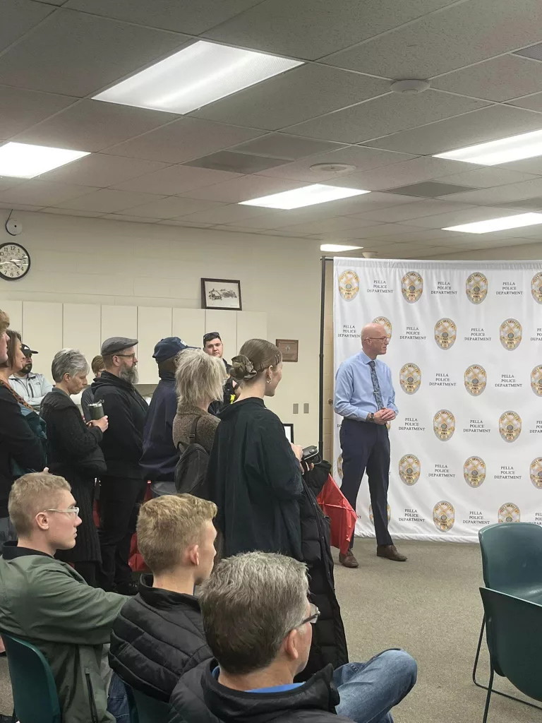 Let's Talk Pella – Retiring Police Lieutenant | KNIA KRLS Radio - Vimarsana News