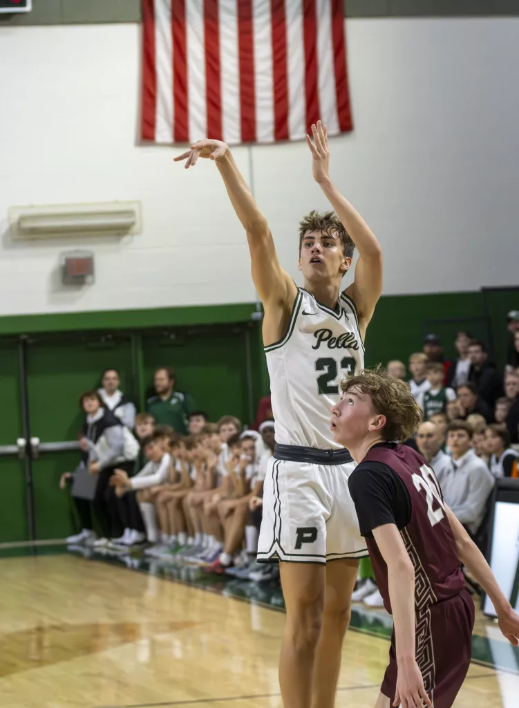 Pella Leads Wire-to-Wire in BB Sweep of Oskaloosa - Vimarsana News