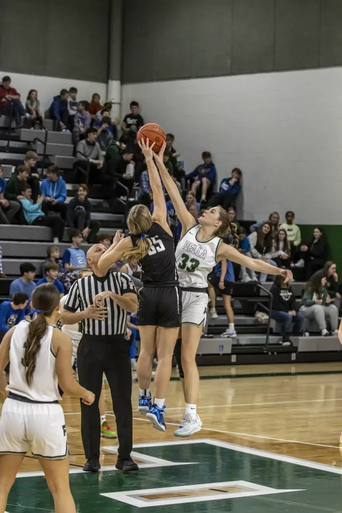 Pella Girls, PC Boys Win Round One of Tulip City Showdown - Vimarsana News