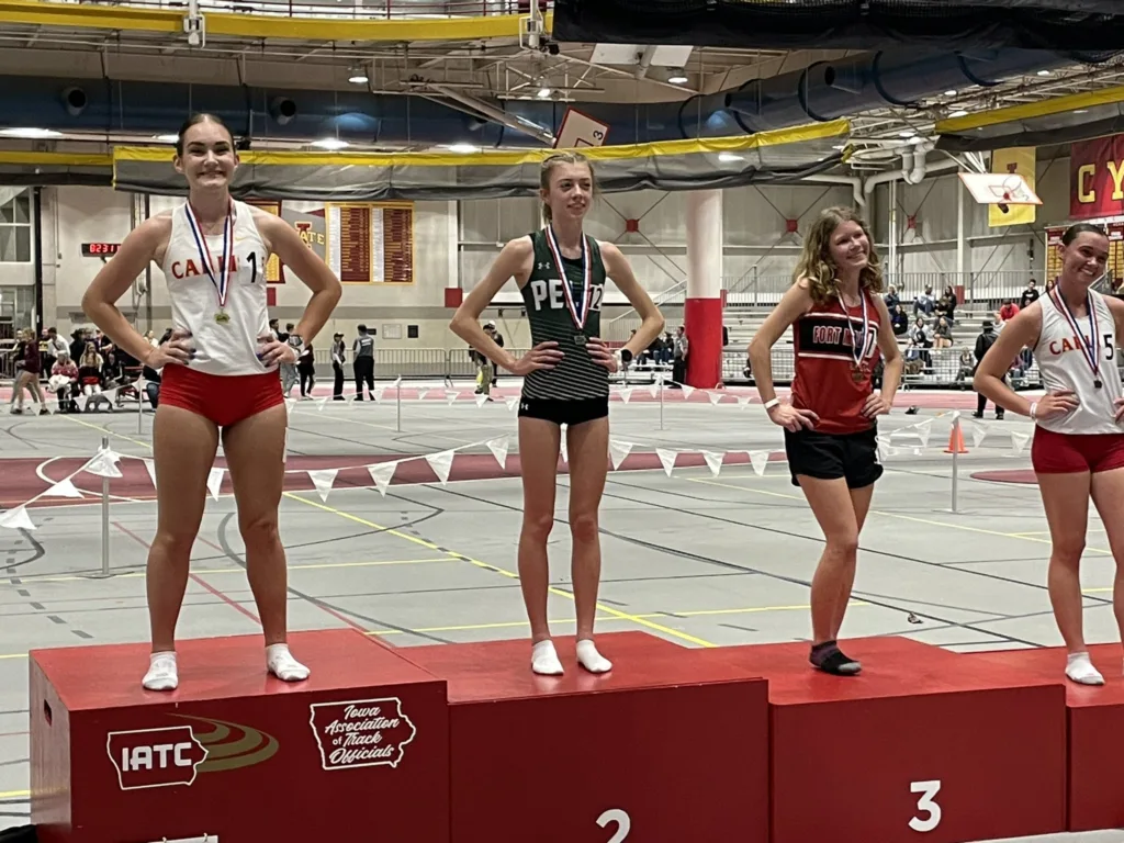Shorthanded Pella Girls Still Find Tie for 3rd at IATC Indoor Meet - Vimarsana News