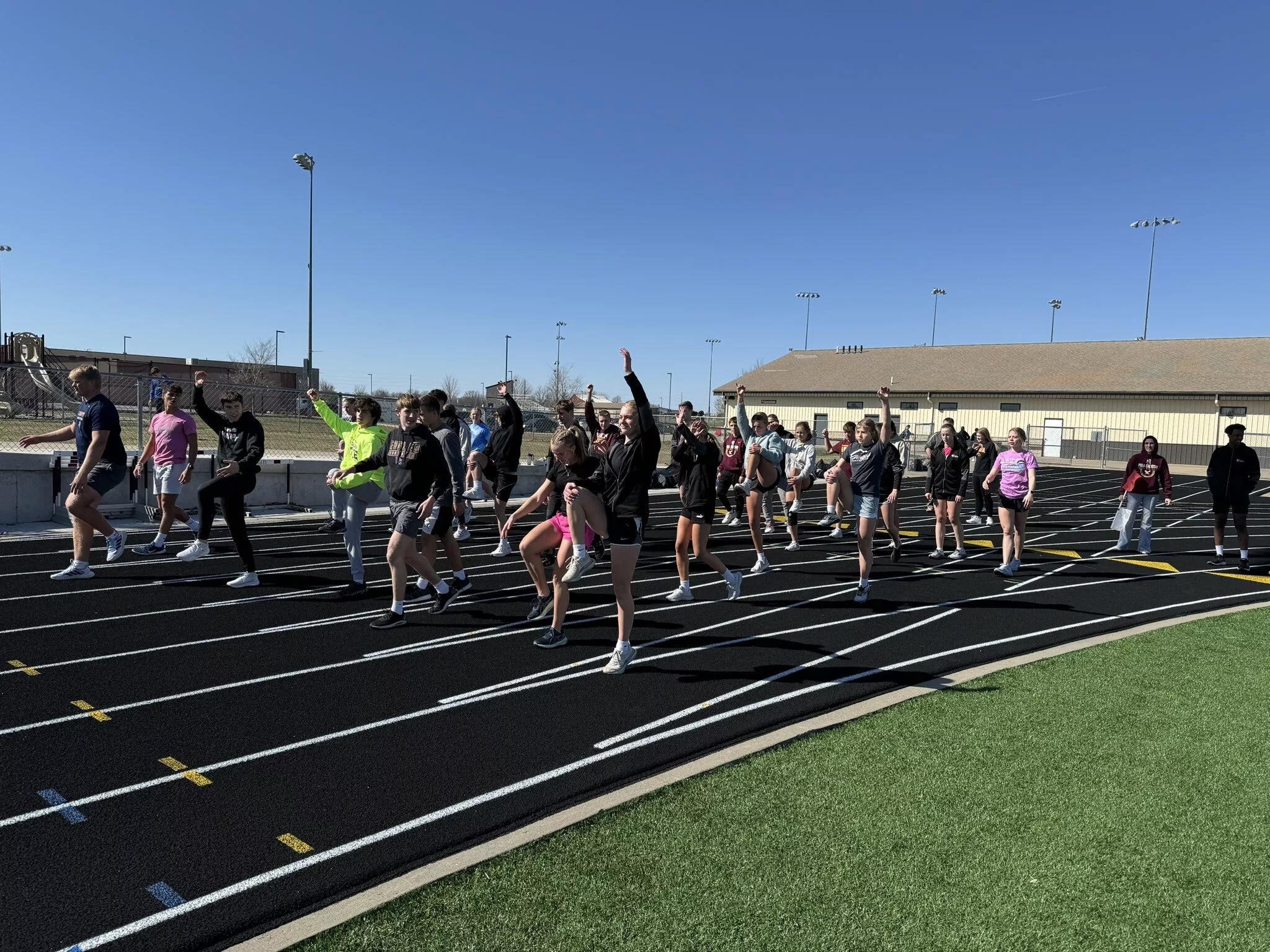 pella-christian-track-outdoors