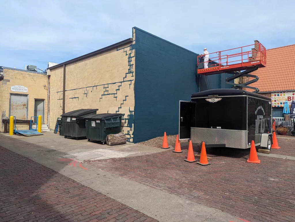 Mural Work Begins Ahead of Tulip Time - Vimarsana News