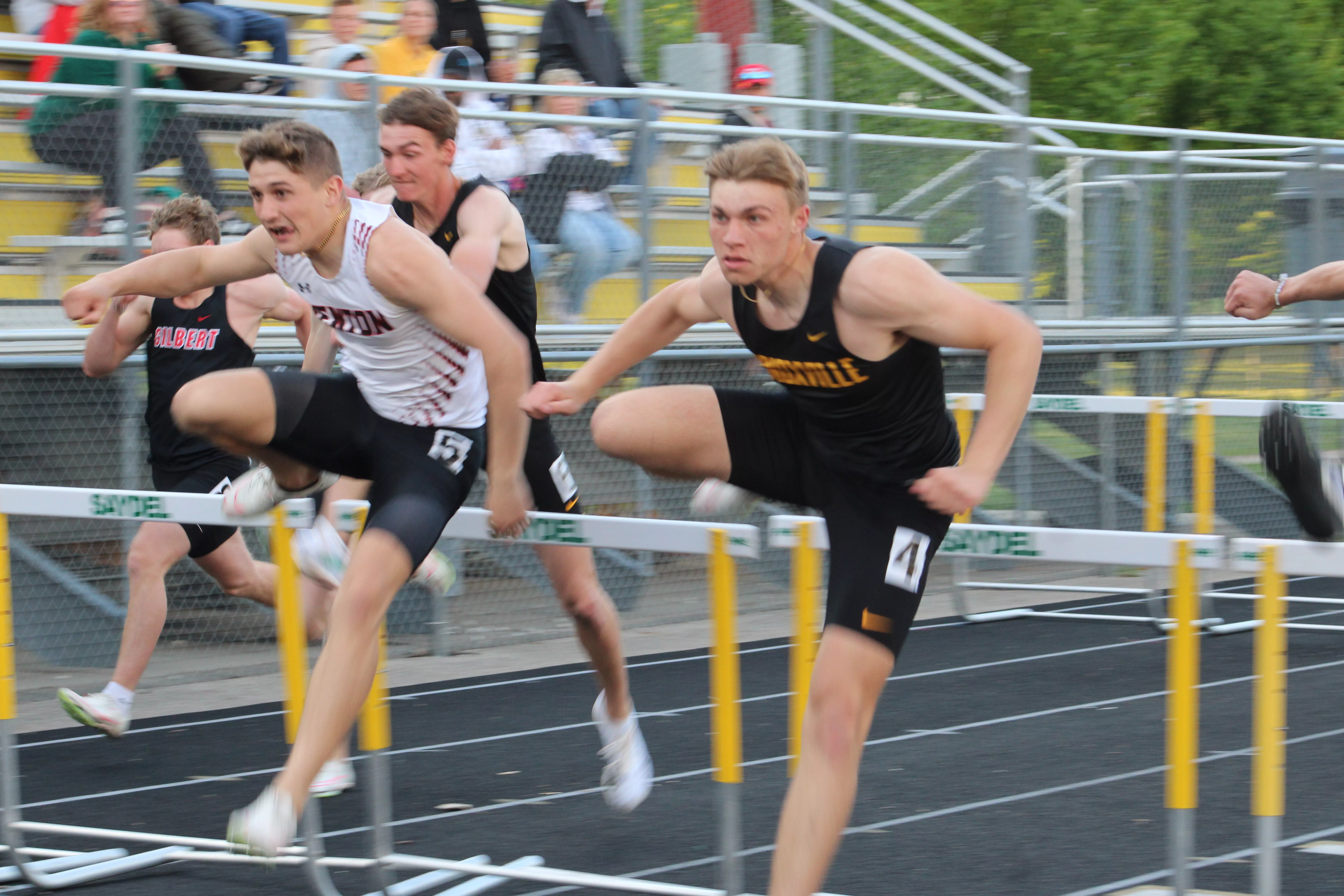 koby-hurdles-knoxville-track