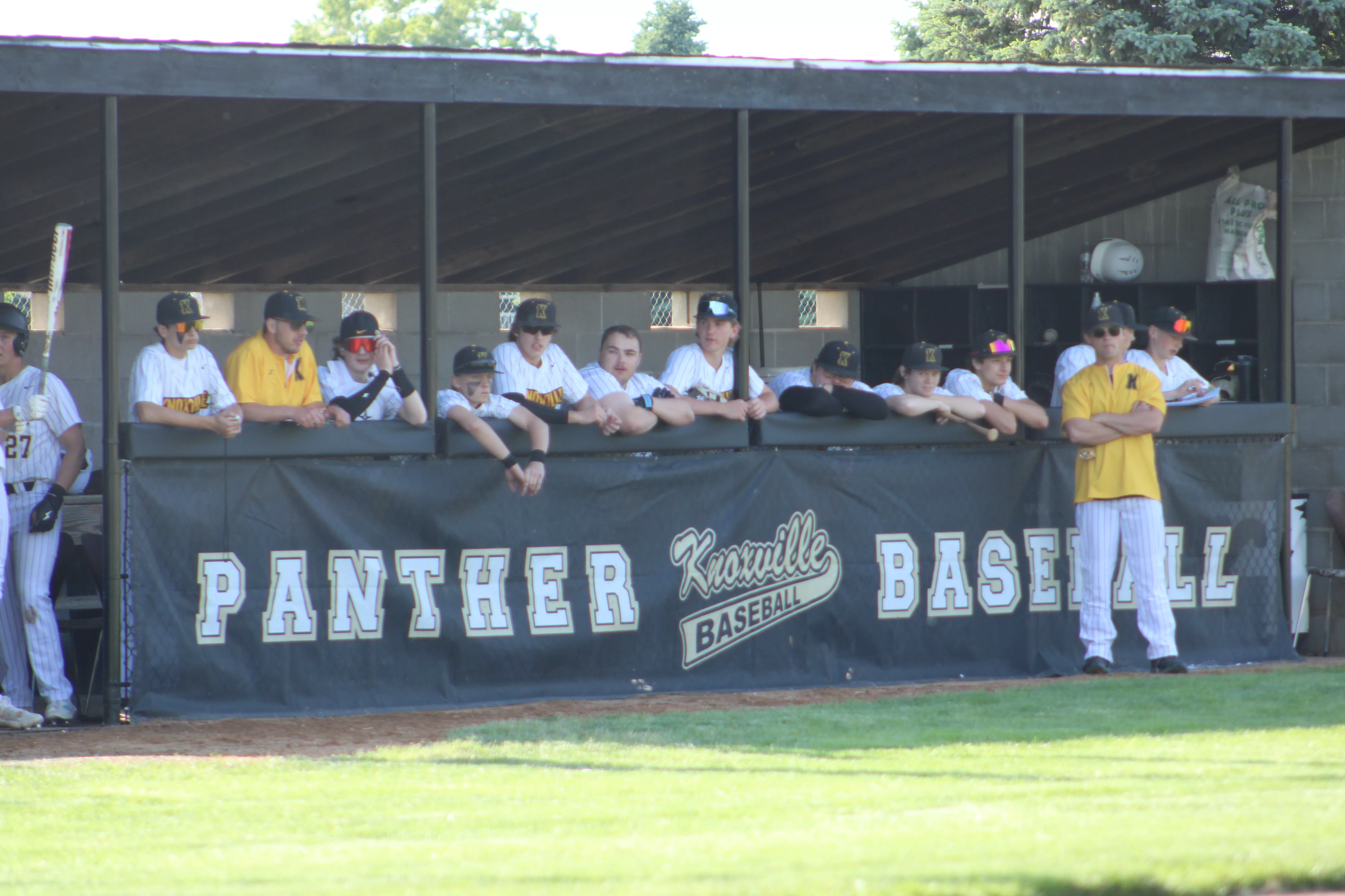 knoxville-dugout