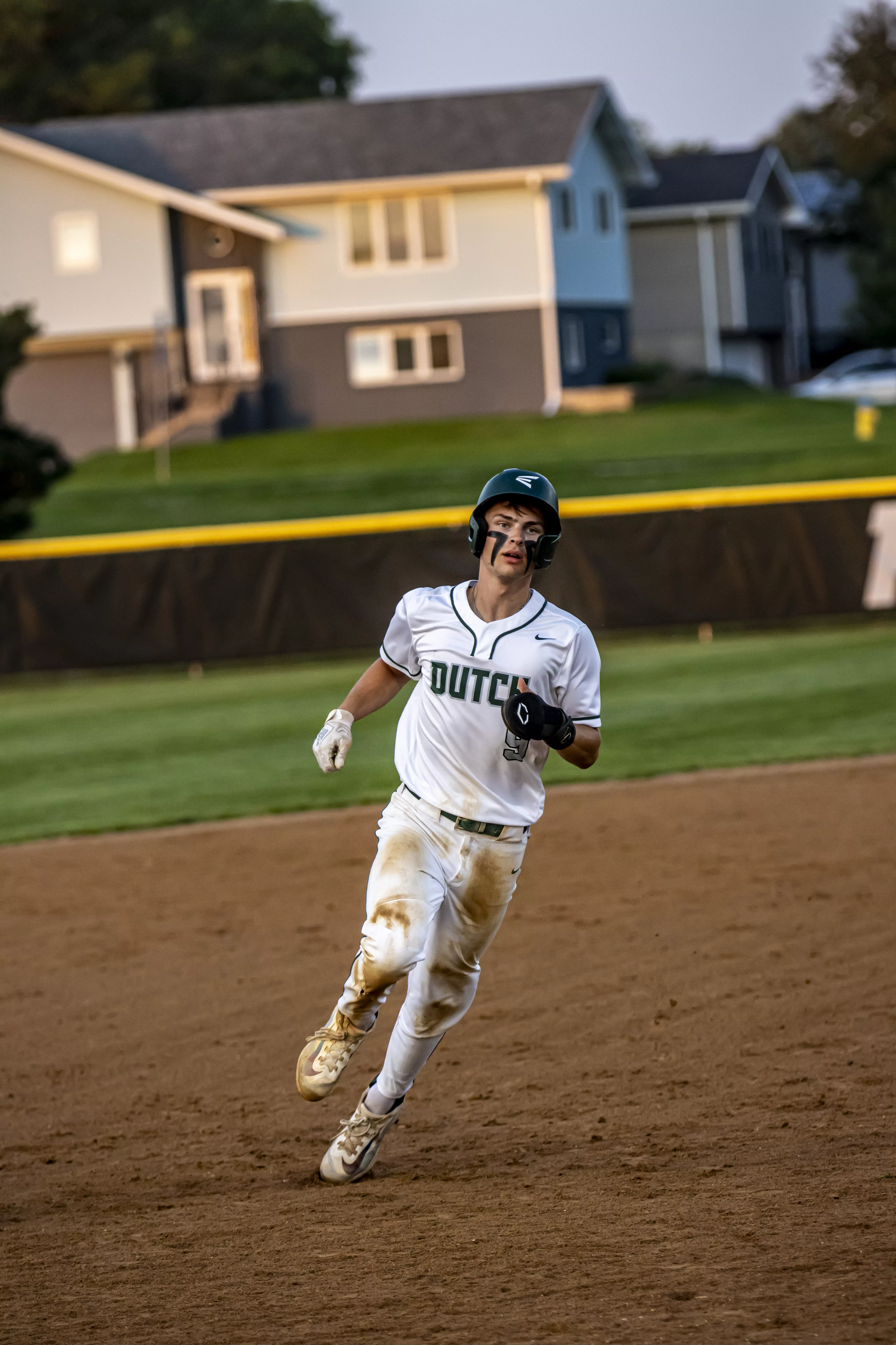 pella-vs-davis-county-baseball-2024_045