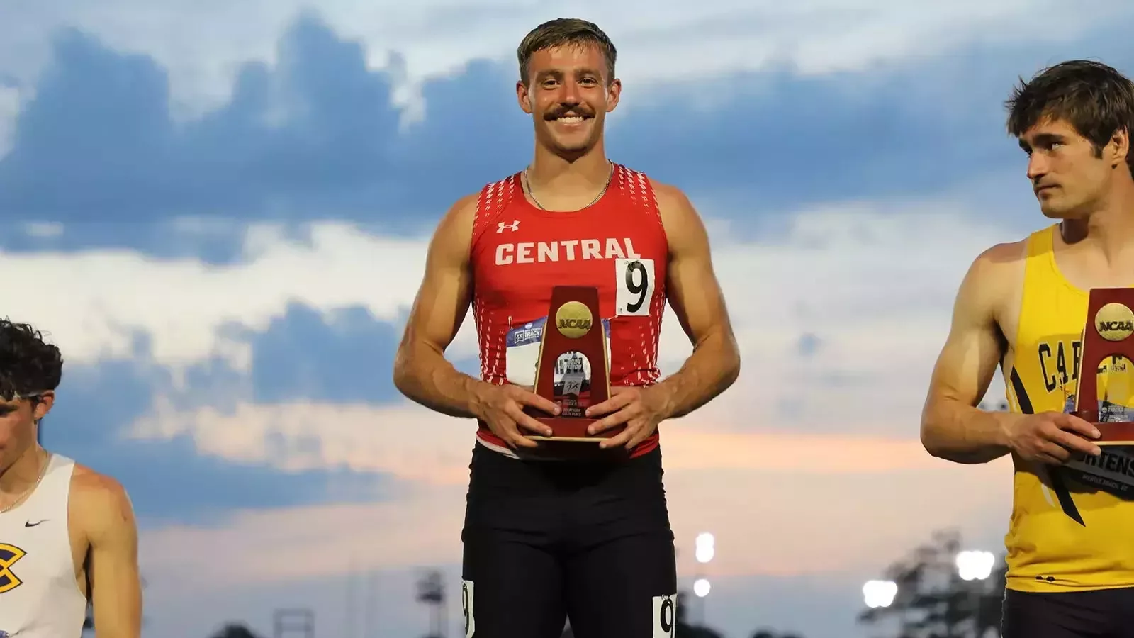 central-mens-track-gavin-smith