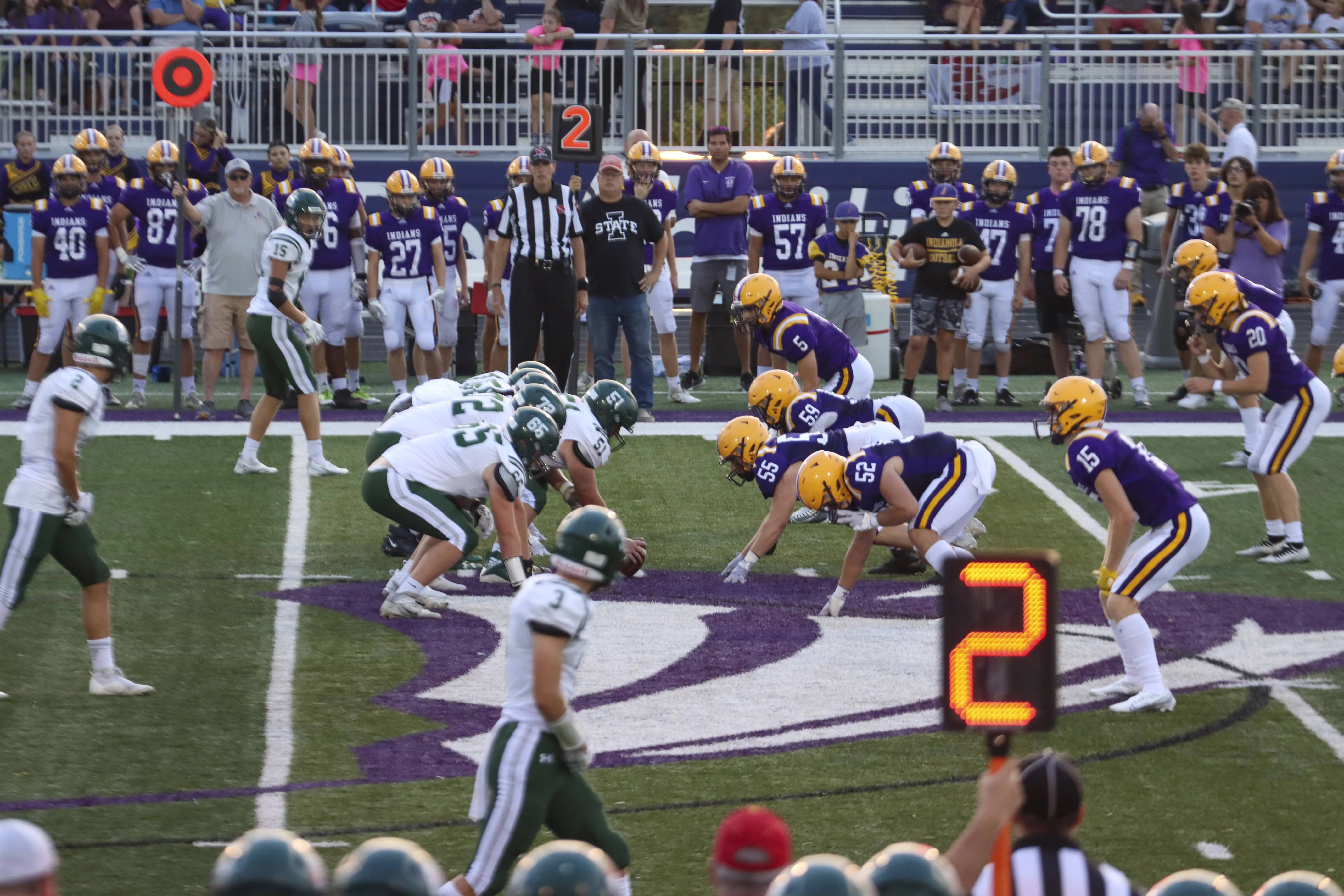 pella-vs-indianola-football_28-2