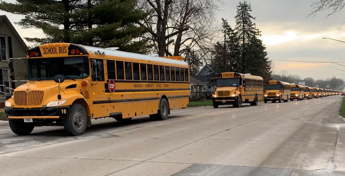 transp-10282021-bus-parade