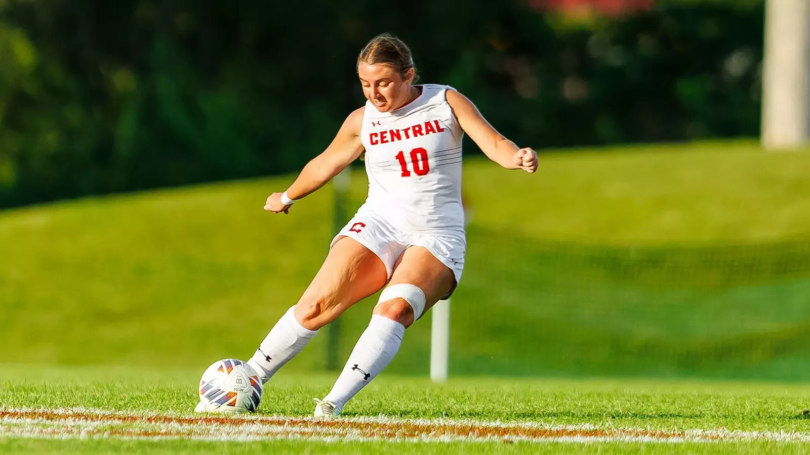 central-womens-soccer-abby-frey