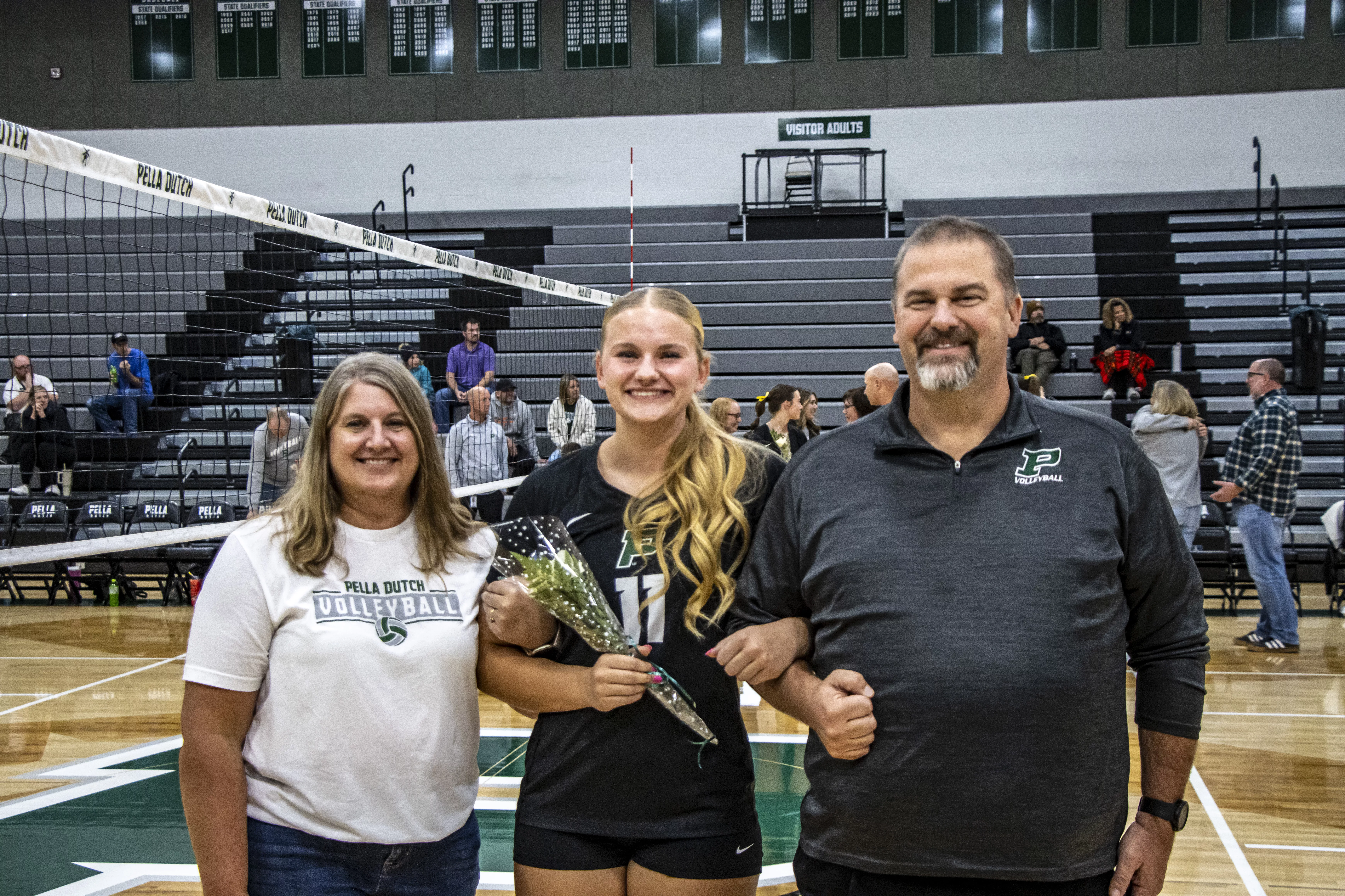 vb-senior-night-pella_002