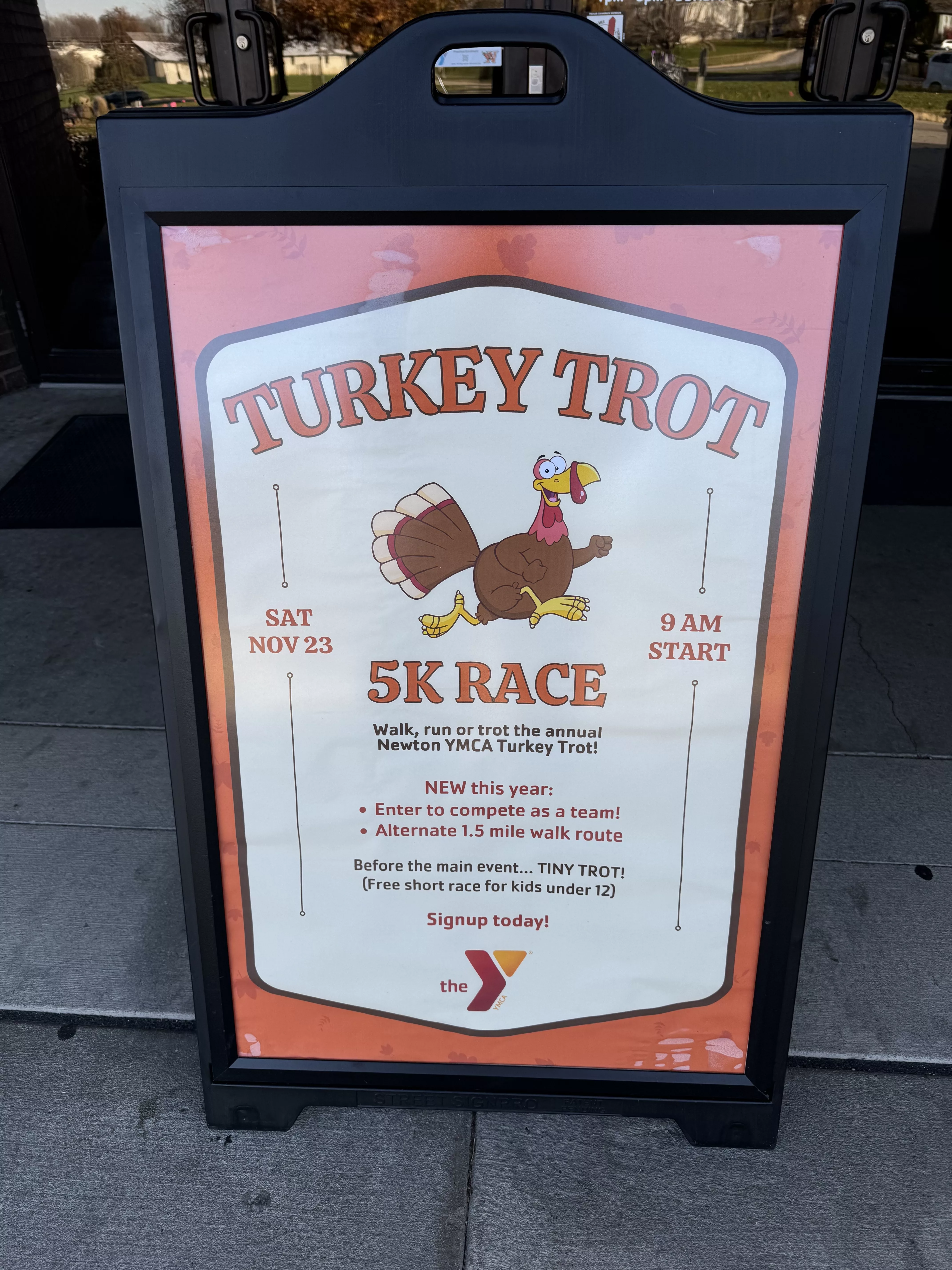 turkey-trot-sign