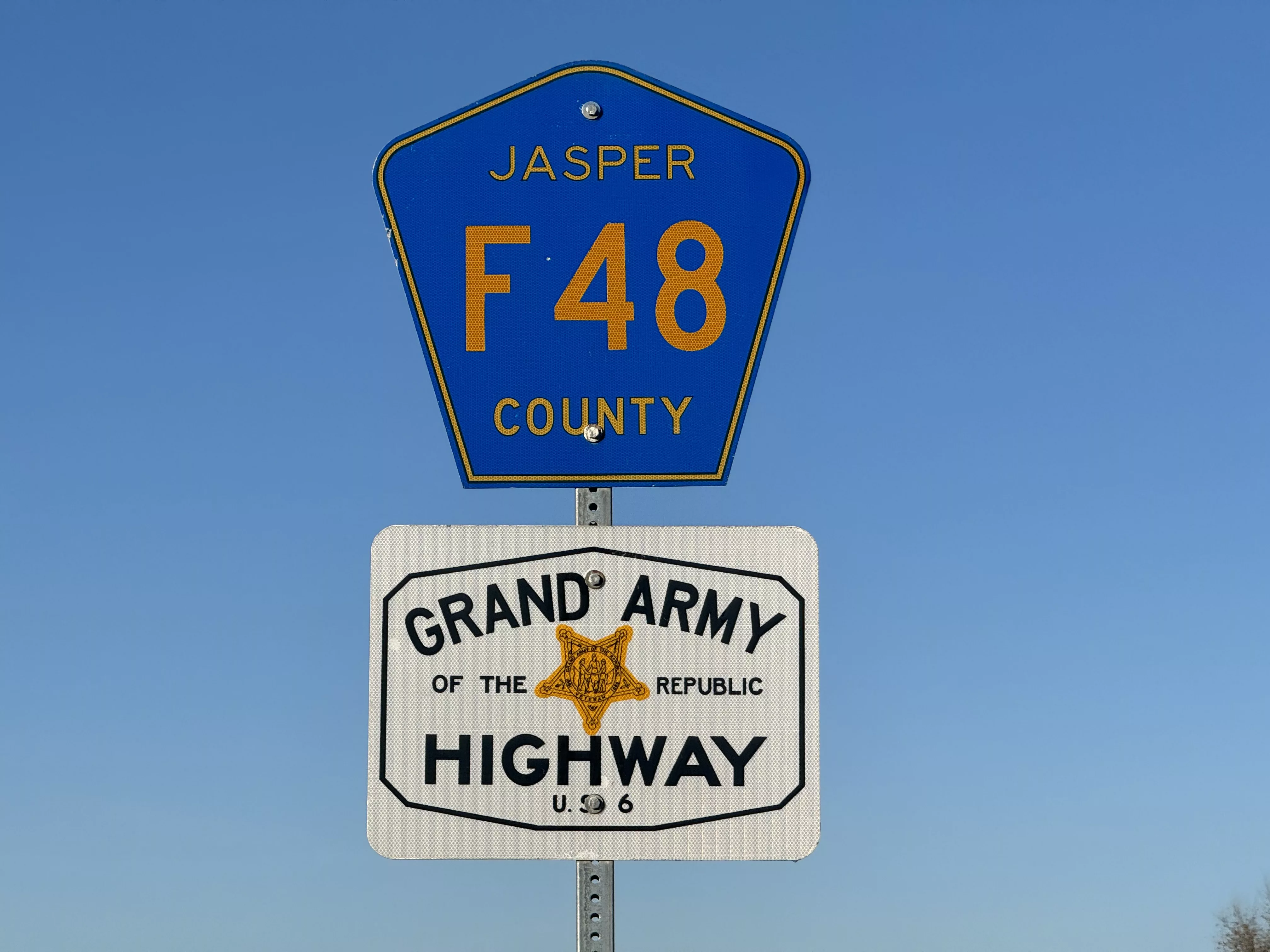 f48-west-sign