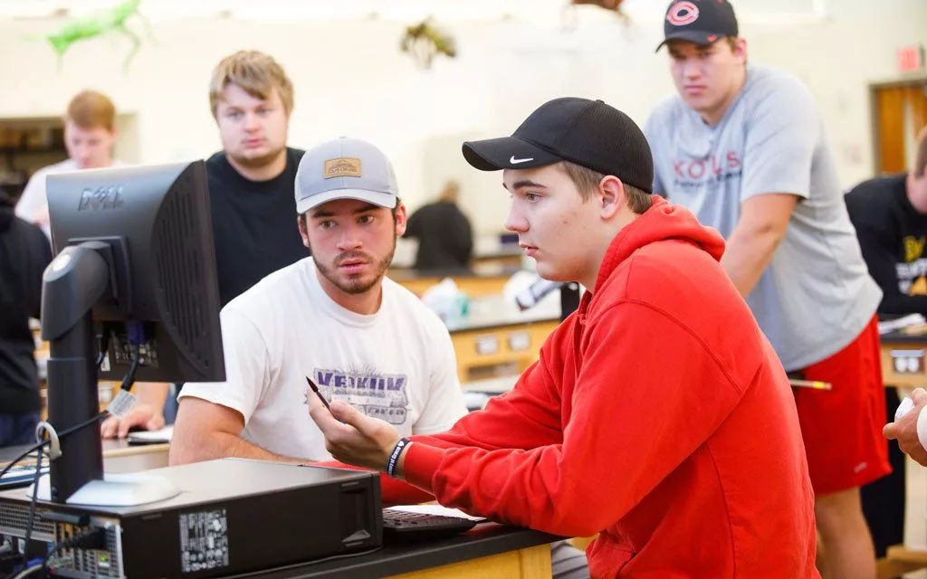 central-college-classroom-physics