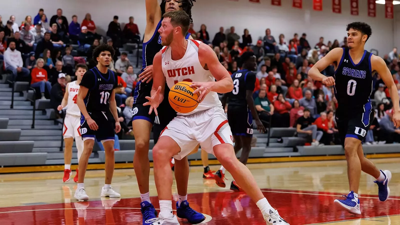 central-mbb-josh-van-gorp-vs-dubuque