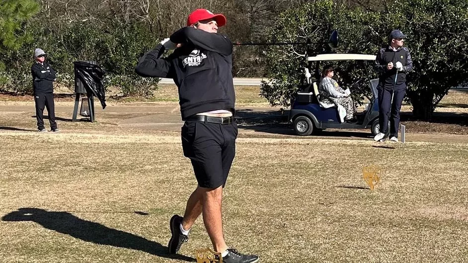 central-mens-golf-kayden-pendergrass-2