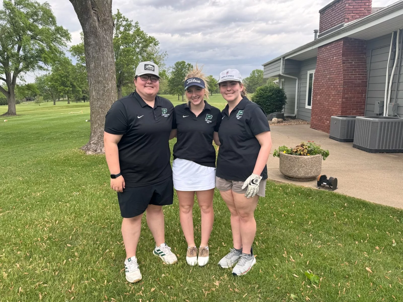 pella-girls-golf-seniors-2025