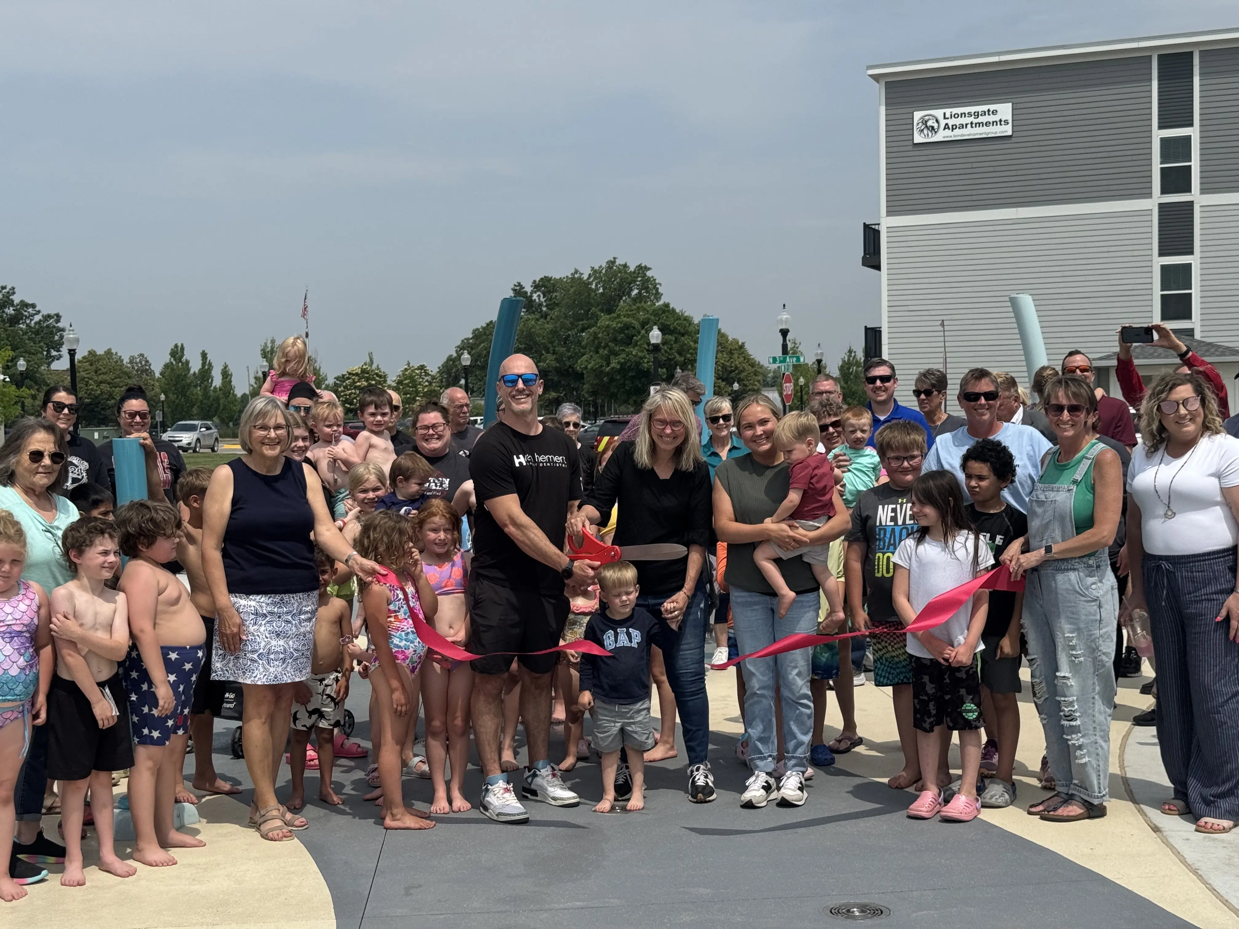 ribbon-cutting-4