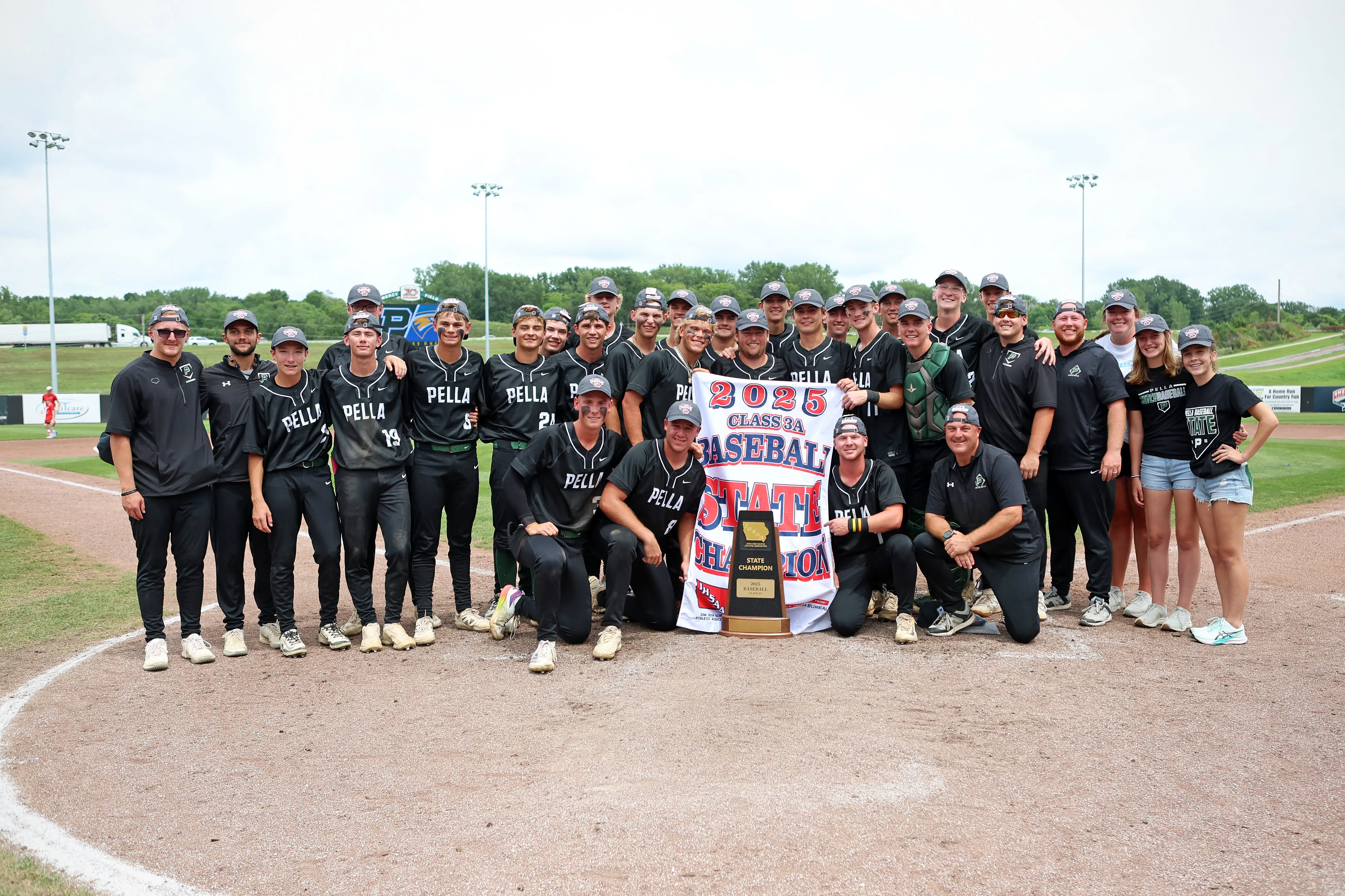 pella-baseball-state-champions