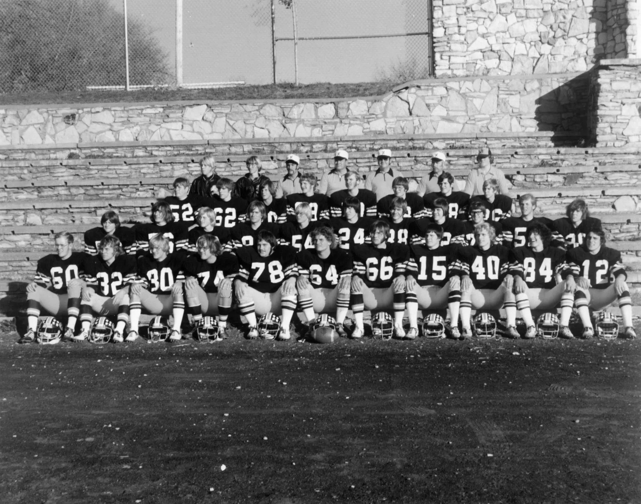 1975-knoxville-football-team