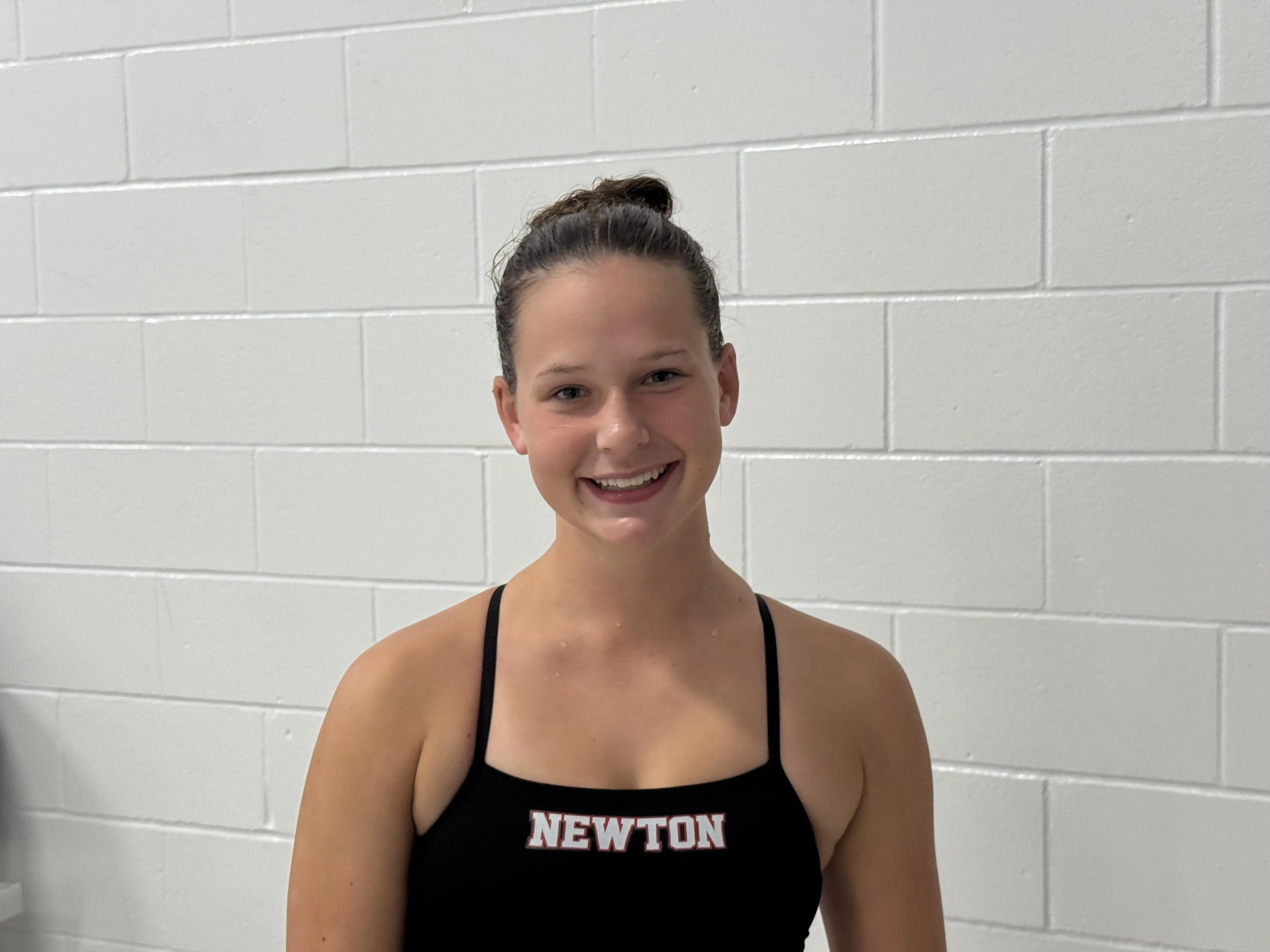 ncmp-aquagirls-tori-white