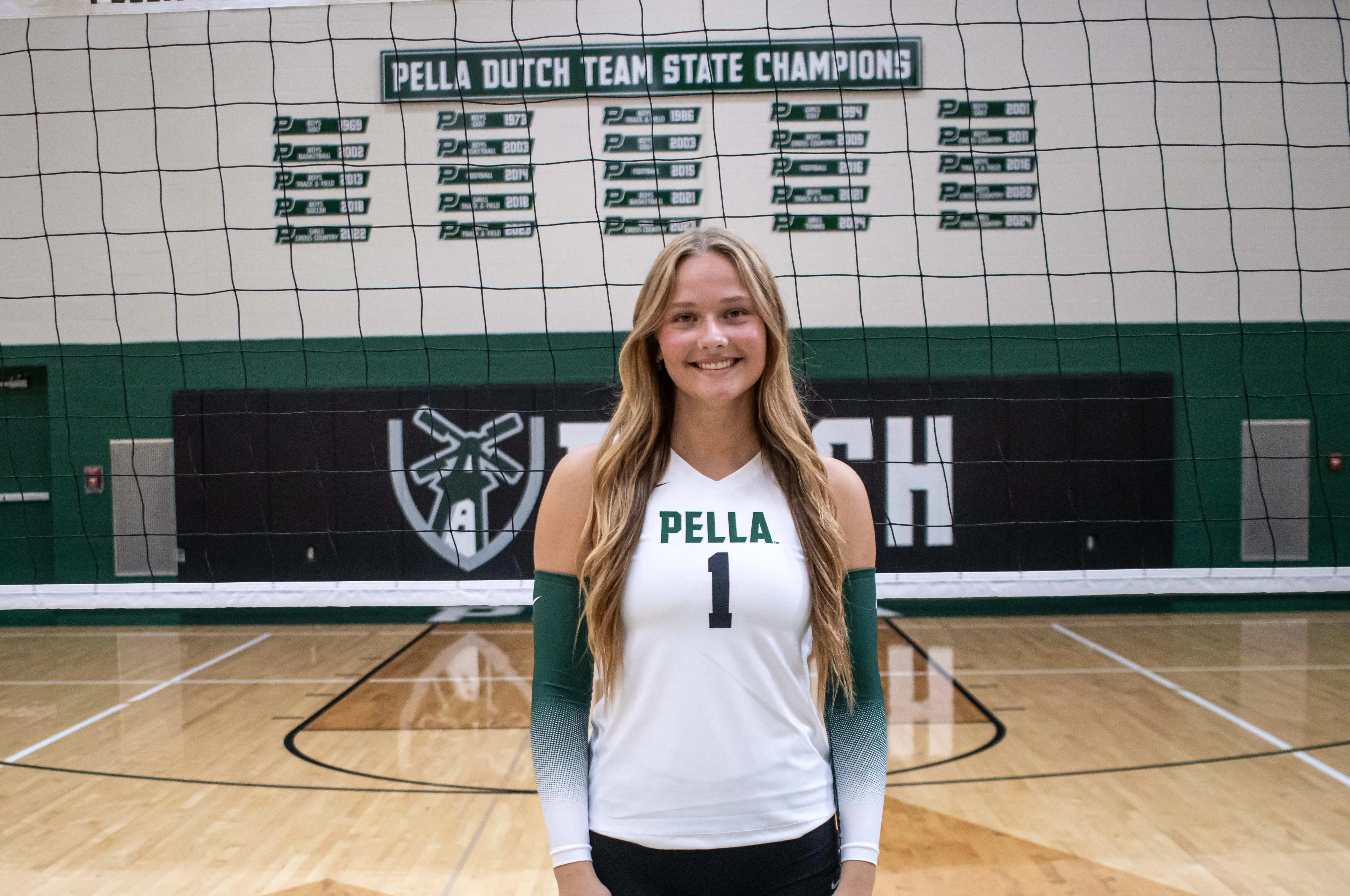 pella-volleyball-2025-varsity-03