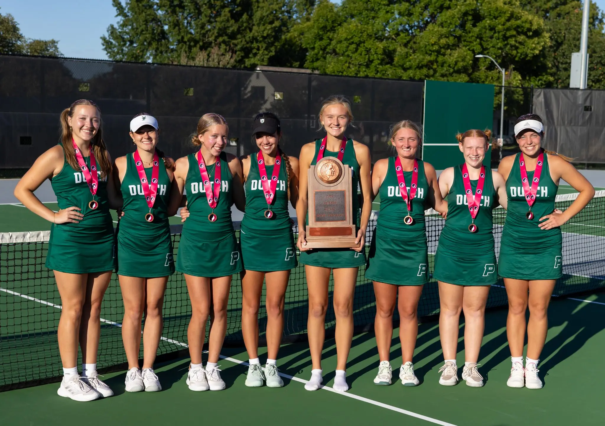 pella-girls-tennis-3rd-place-2025